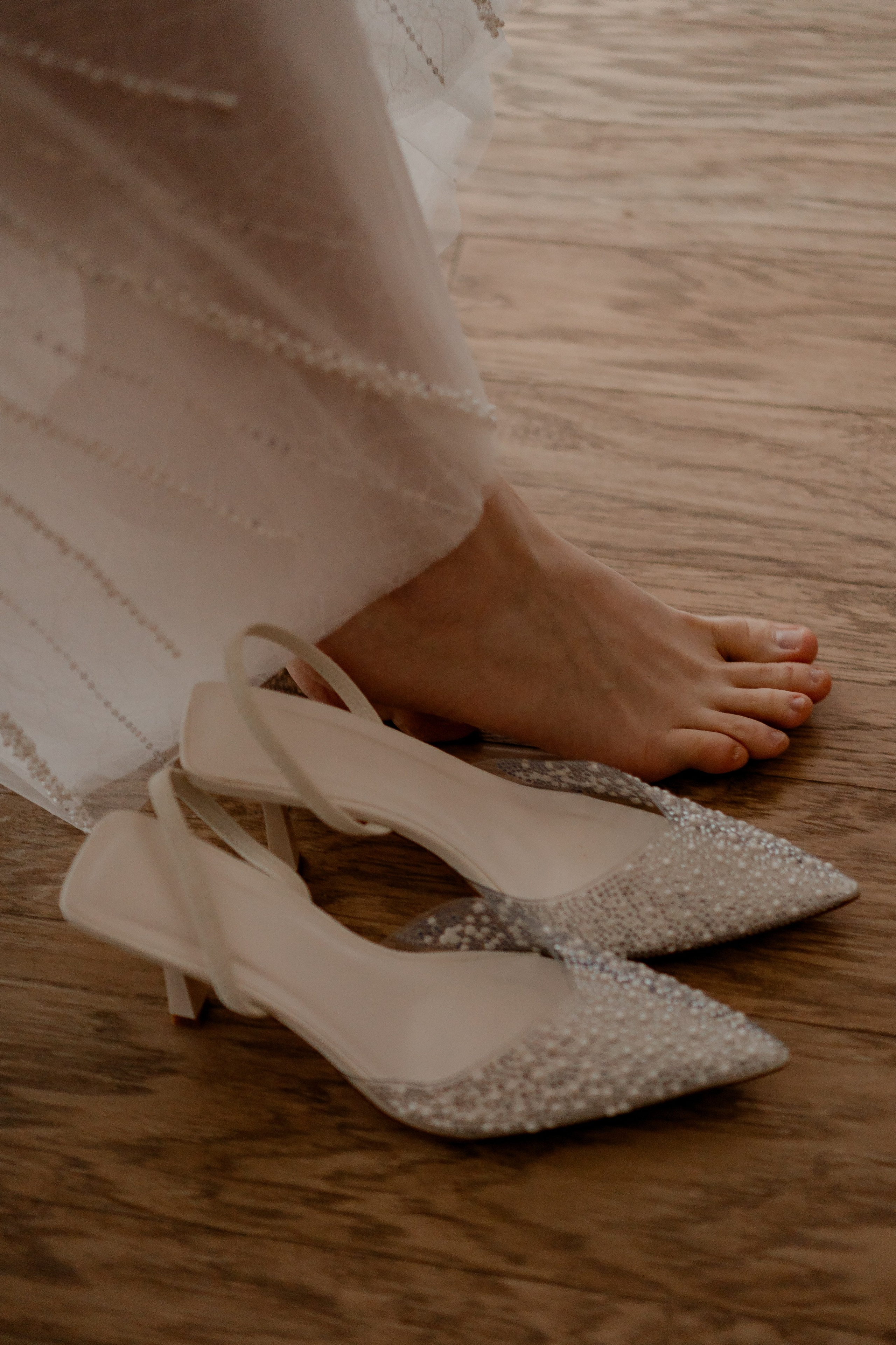 СВАДЕБНАЯ СЬЕМКА СБОРОВ В ОТЕЛЕ И ВЫЕЗД НА ЦЕРЕМОНИЮ (СНЯТО В СИБИРЕ В НИЖНЕВАРТОВСКЕ). Профессиональный фотограф, Санкт-Петербург — Виктория Богомолова