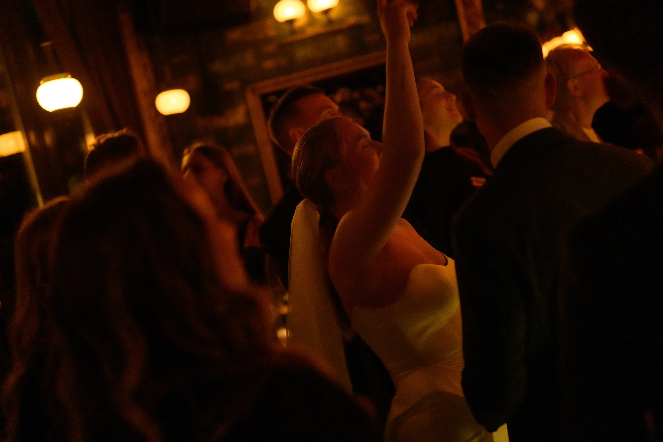 Фотограф на свадьбу Минск Москва Санкт-Петербург Свадебный фотограф Фотограф на свадьбу Репортажный фотограф Love Story Свадебная прогулка. Свадебный фотограф — Крюков Константин