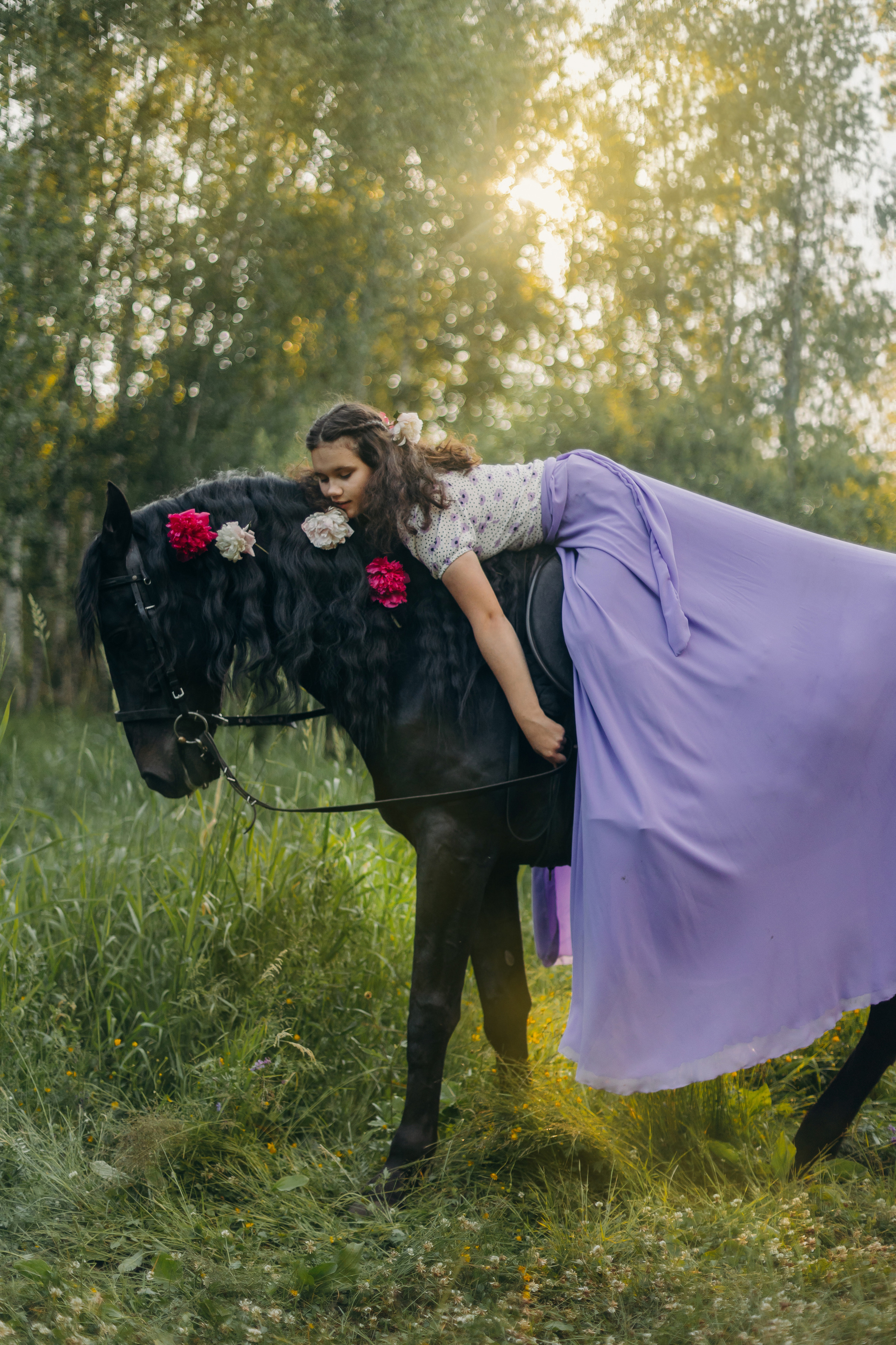 Сиреневая юбка из шифона универсальна до 46-48 р-ра. 