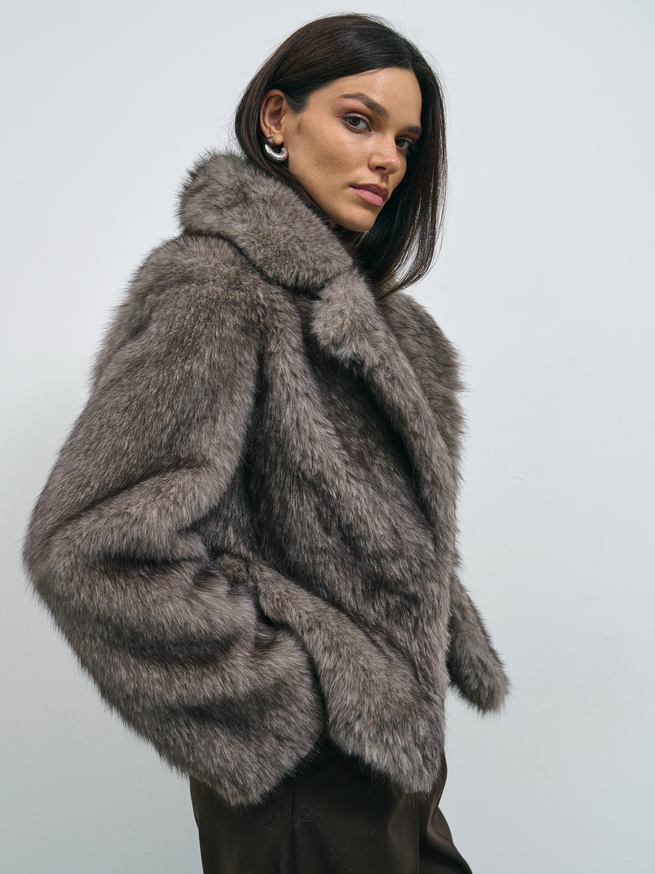 Лукбук для бренда Sheily. Фотограф для брендов в Москве Ксения Чупрунова