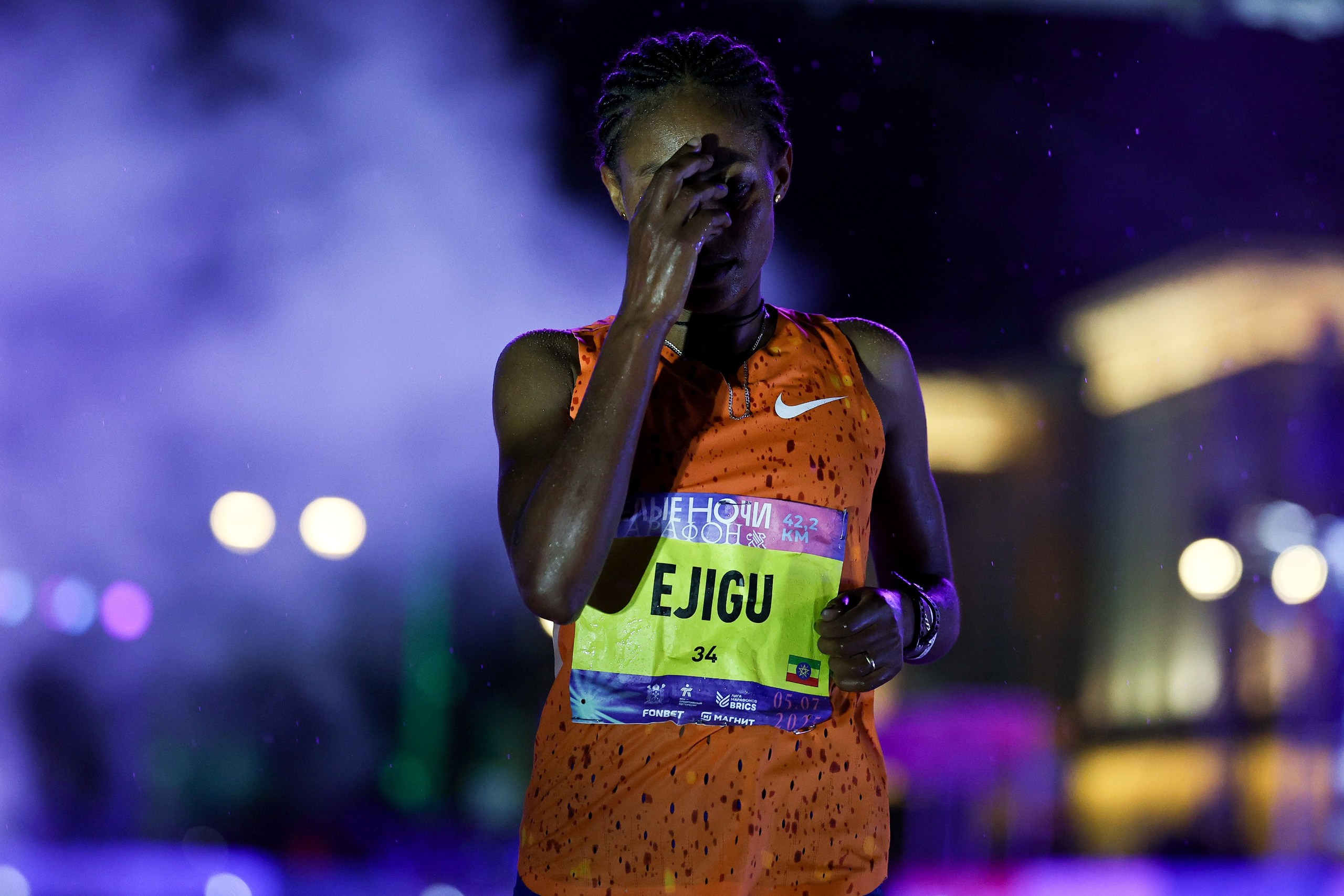 Марафон «Белые ночи». Профессиональный спортивный фотограф в Санкт-Петербурге