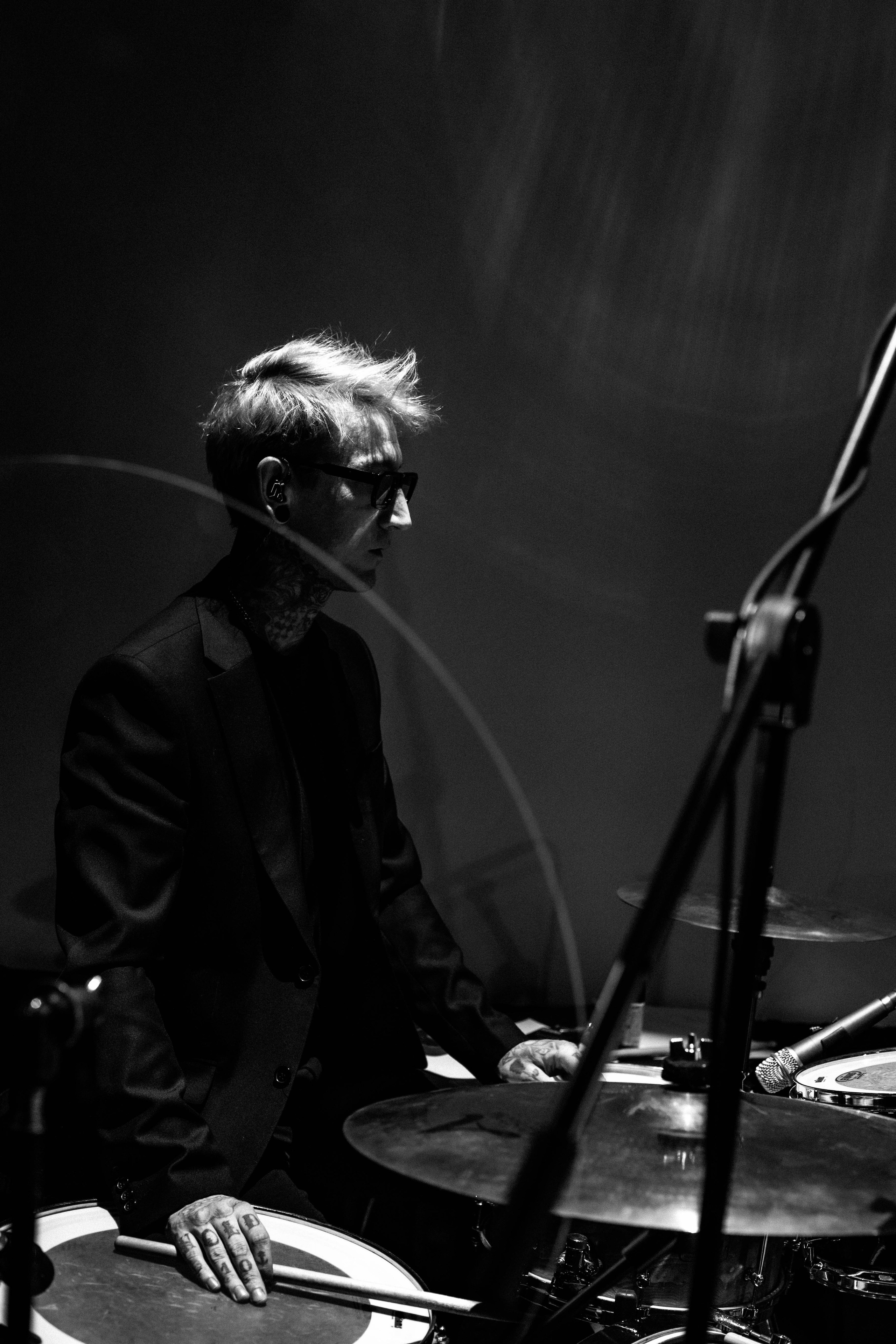 Рекорд. Герои нашего времени со струнным оркестром. Фотограф в Нижнем Новгороде