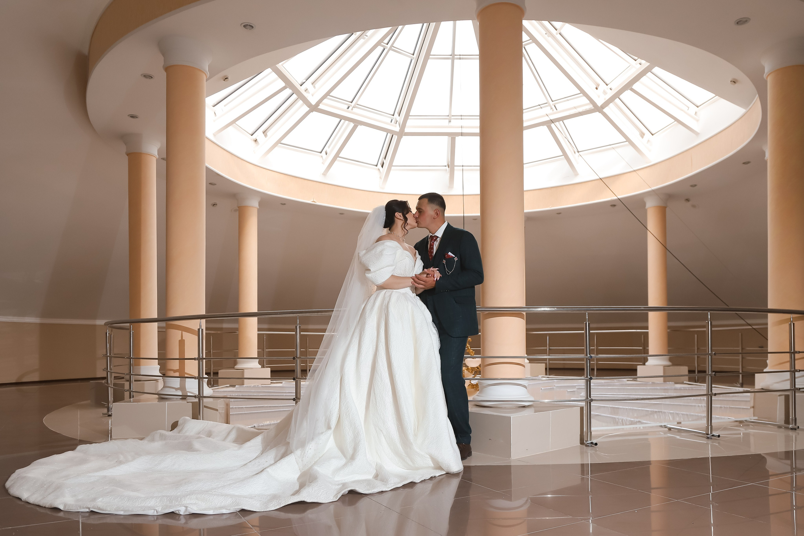 Свадебные. Свадебный фотограф в Тюмени Скатов Виктор