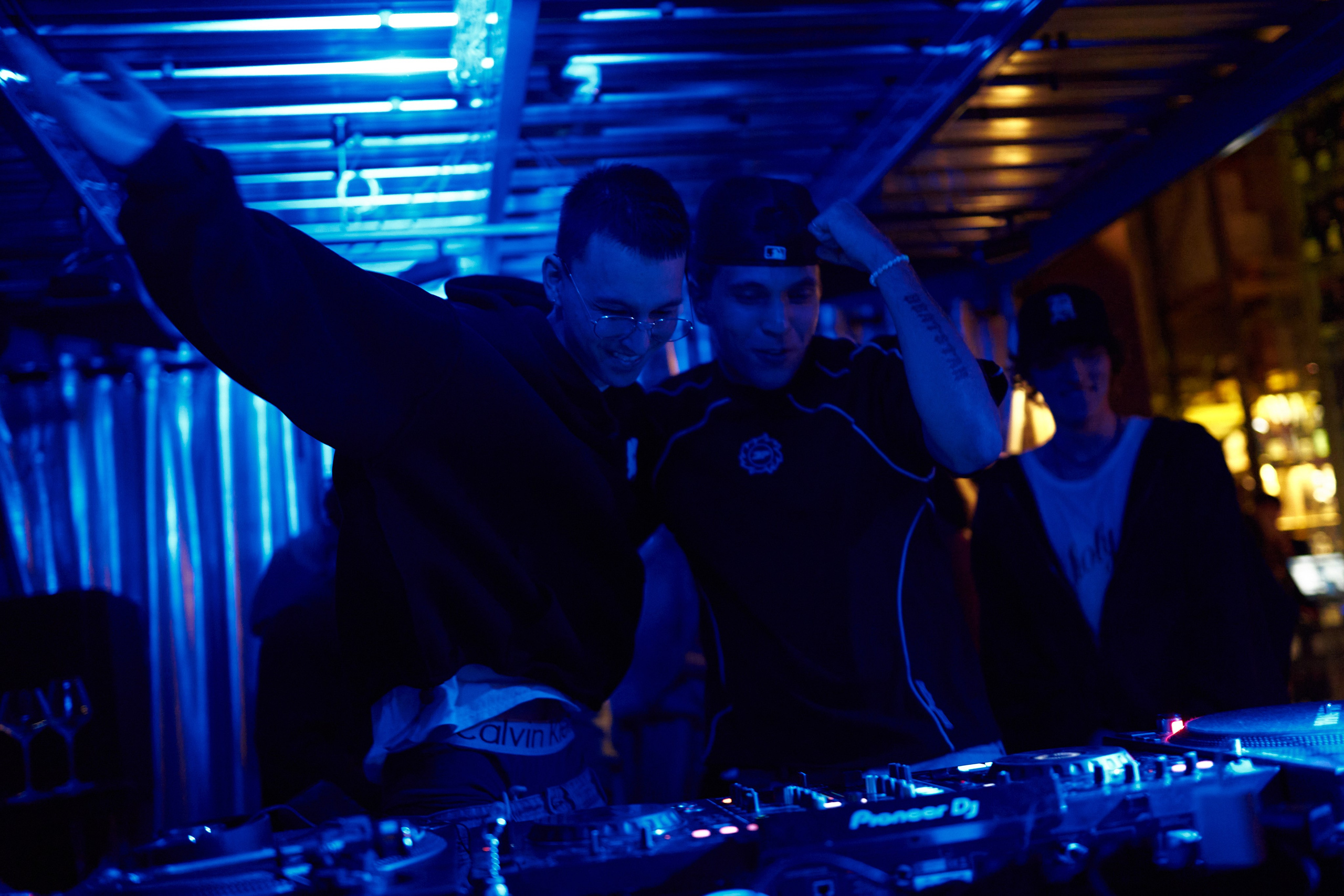 Винный склад. Коммерческий и репортажный фотограф в Санкт-Петербурге — Туся Сушка