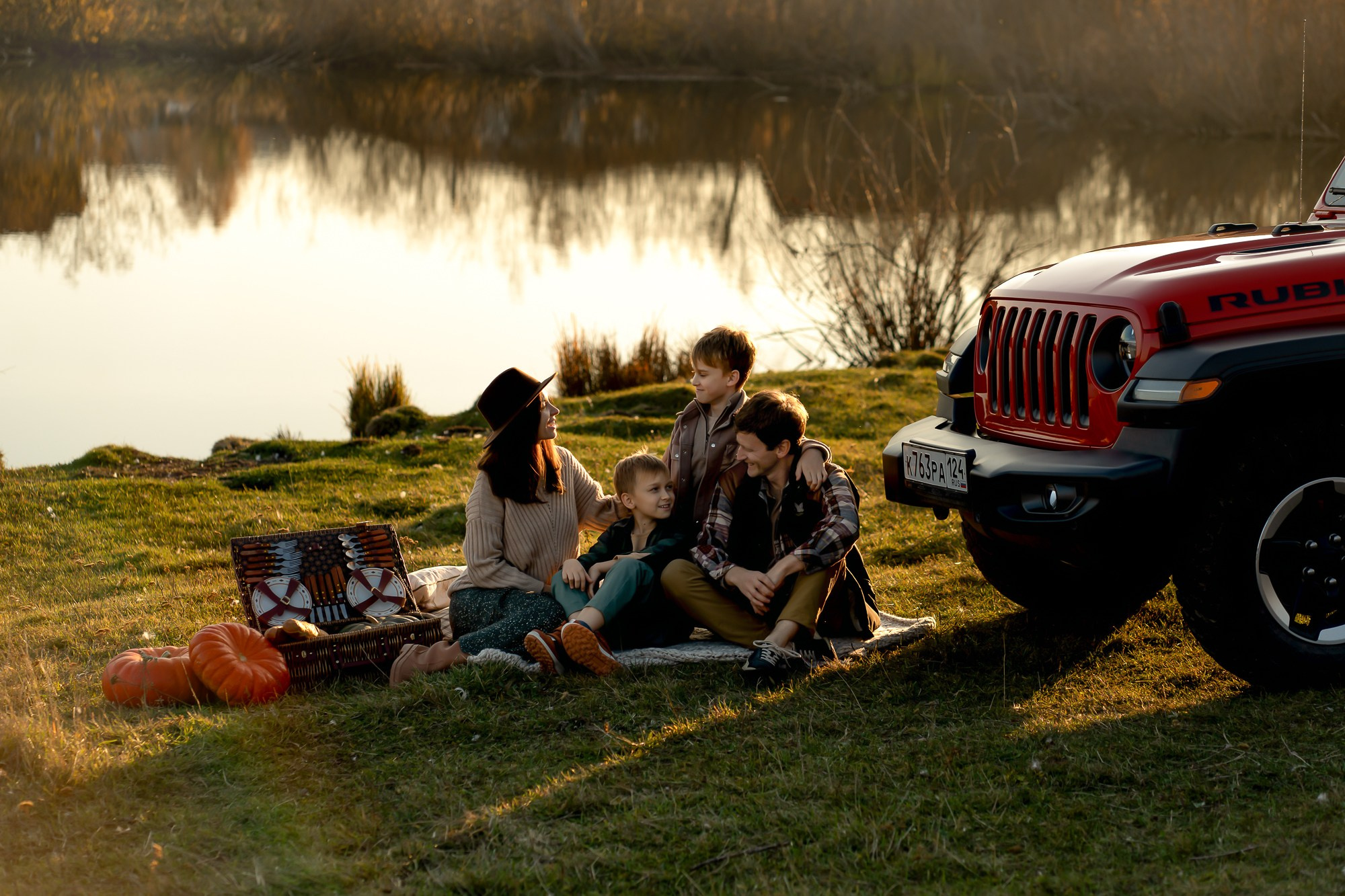 Пикник на озере. Фотограф в Красноярске. Юлия Чаушанская