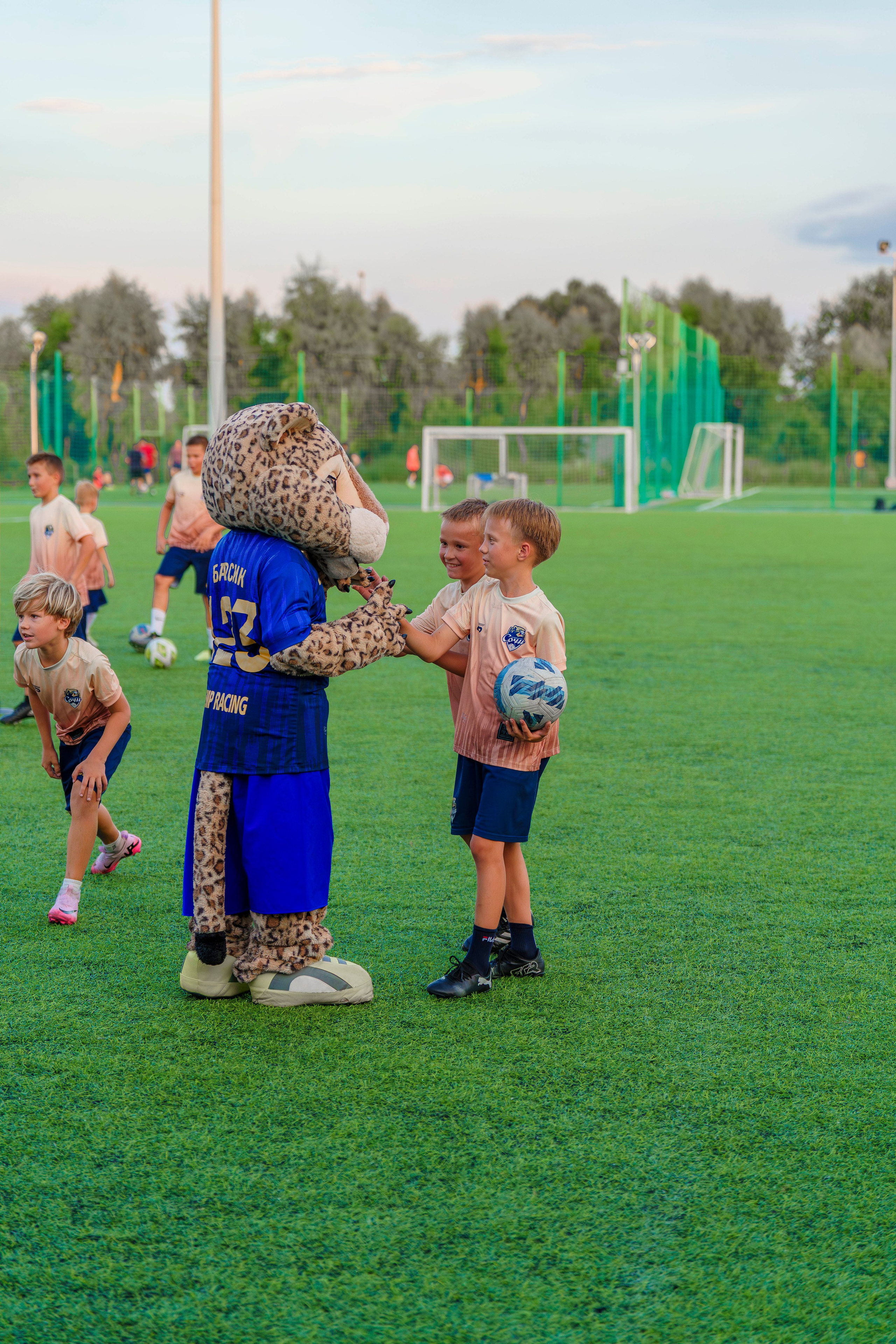 Футбол, тренировки. Фотограф видеограф Геннадий Янбаев в Сочи, Краснодаре