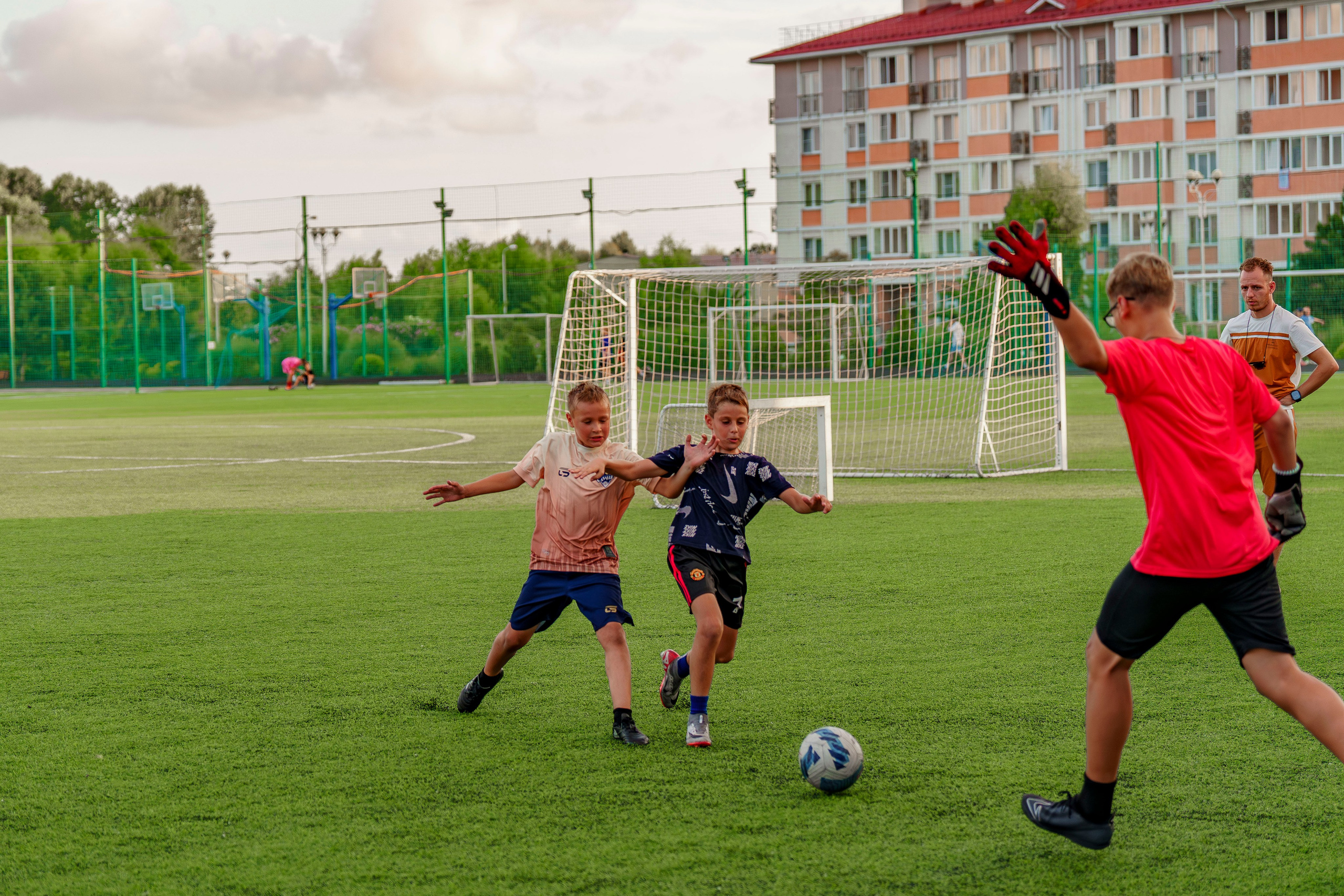 Футбол, тренировки. Фотограф видеограф Геннадий Янбаев в Сочи, Краснодаре