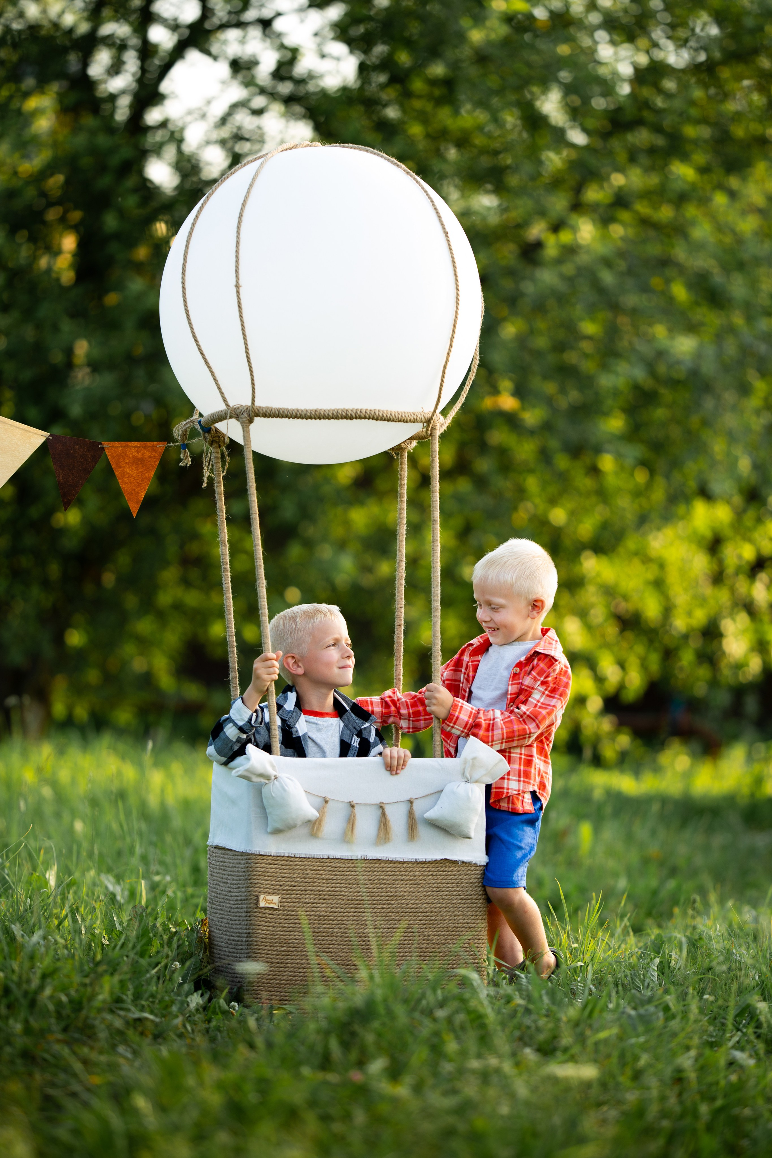 Проект «Воздушный Шар». Выпускные альбомы в Томске. Леднева Олеся