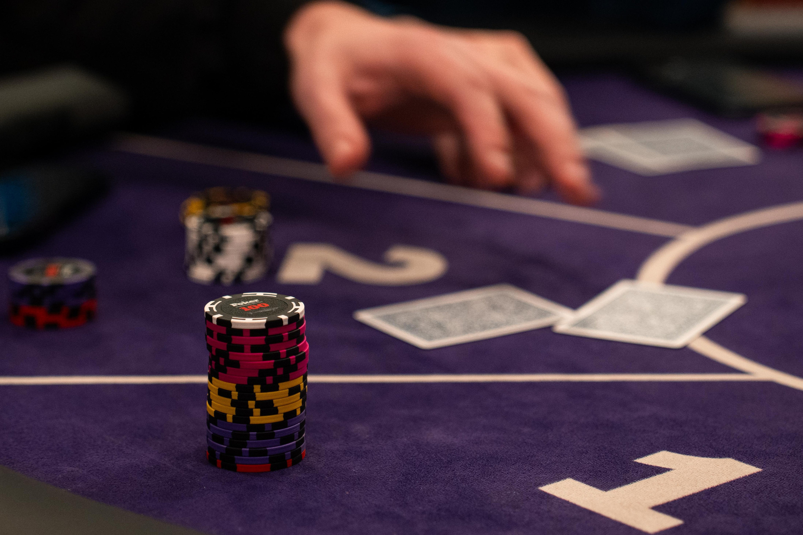 Joker Poker Club 01.03.2026. Коммерческий и художественный фотограф и видеограф в Москве Арсений Тургенев