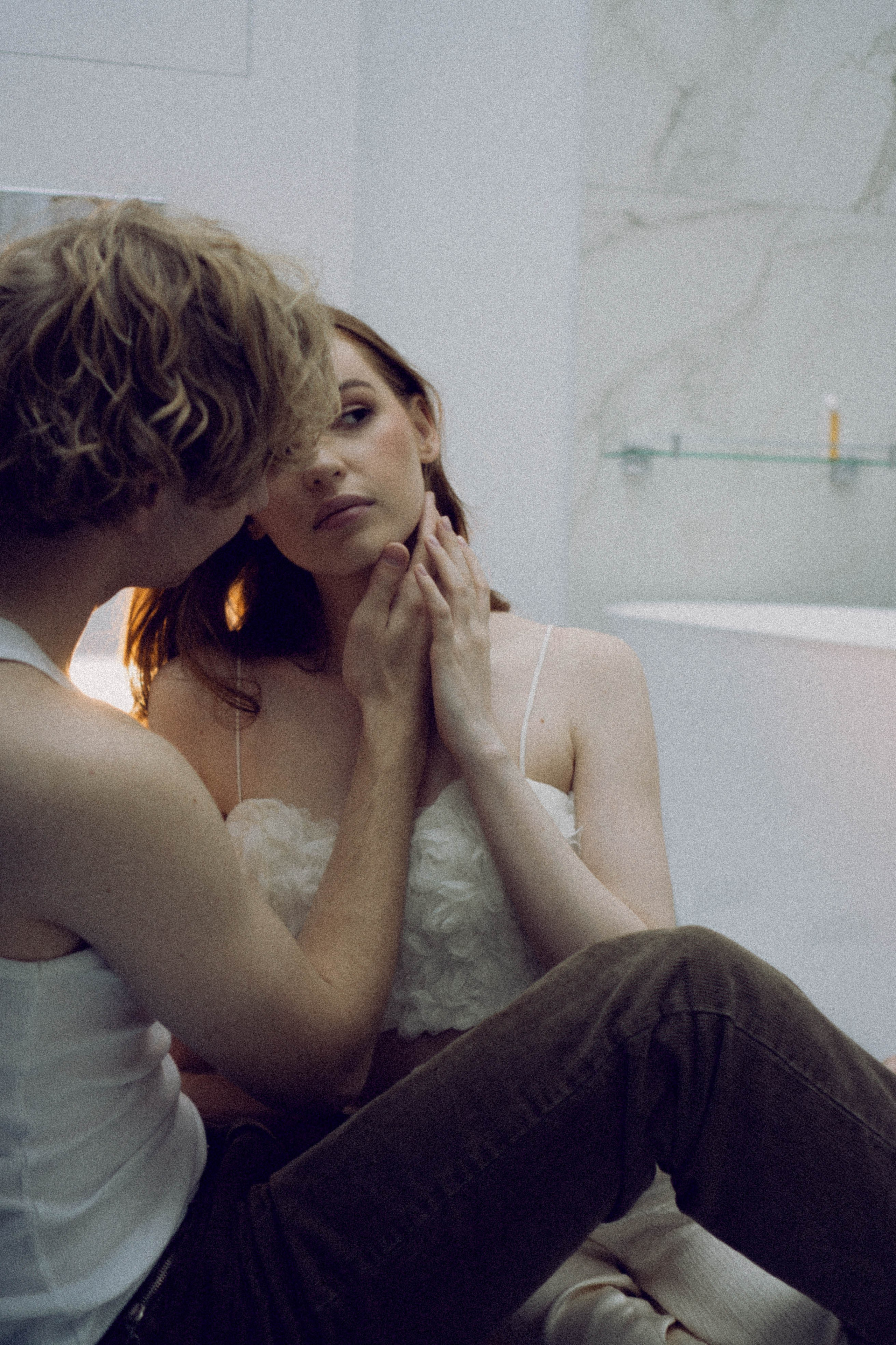 СВАДЕБНАЯ СЬЕМКА В ОТЕЛЕ. СБОРЫ ЖЕНИХА И НЕВЕСТЫ И ТАКЖЕ ТОР И ПОДГОТОВКА К ПРОГУЛКЕ. Профессиональный фотограф, Санкт-Петербург — Виктория Богомолова