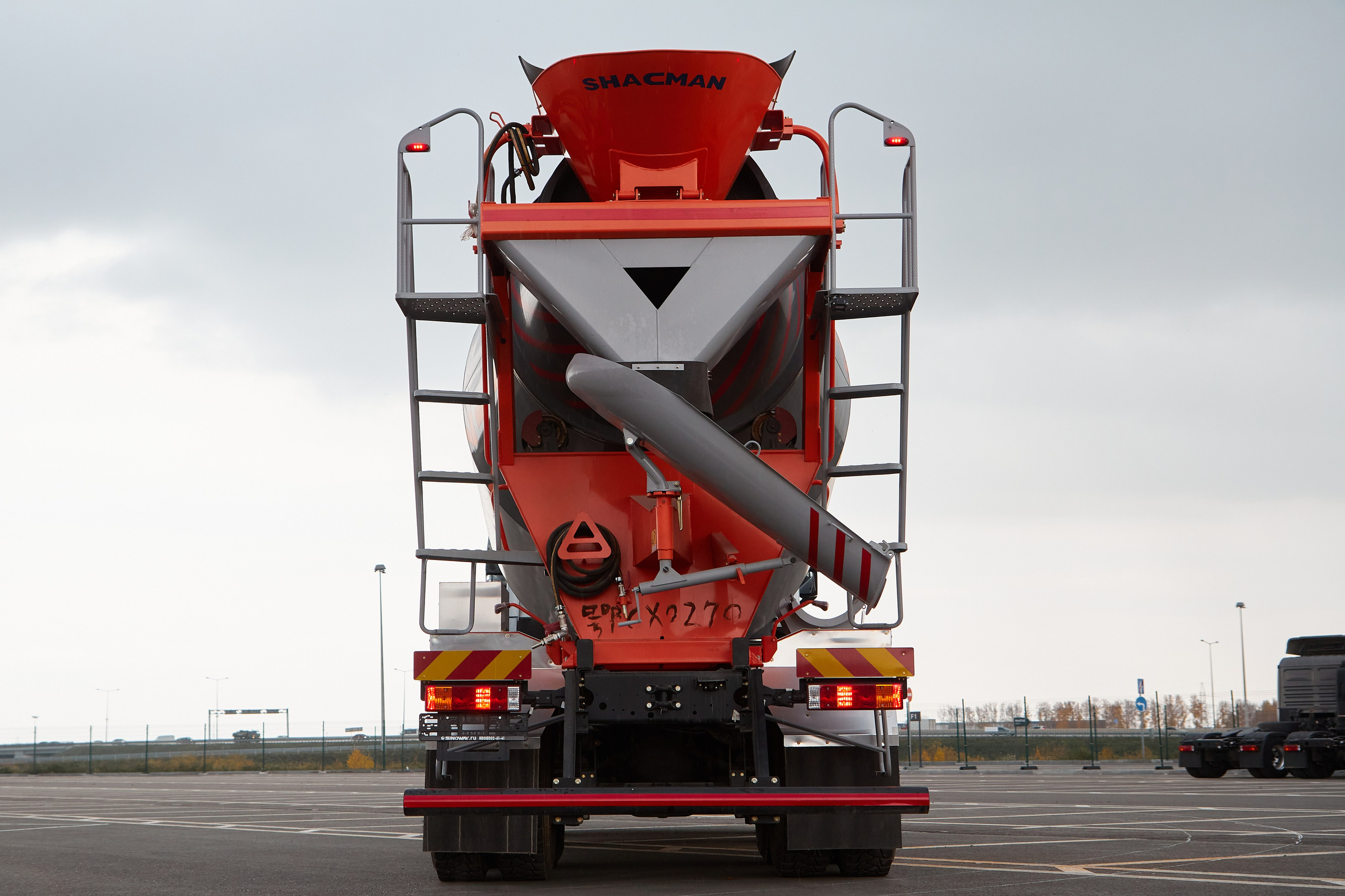 Фотосъёмка автомобилей. Предметный и репортажный фотограф Алексей Кротов