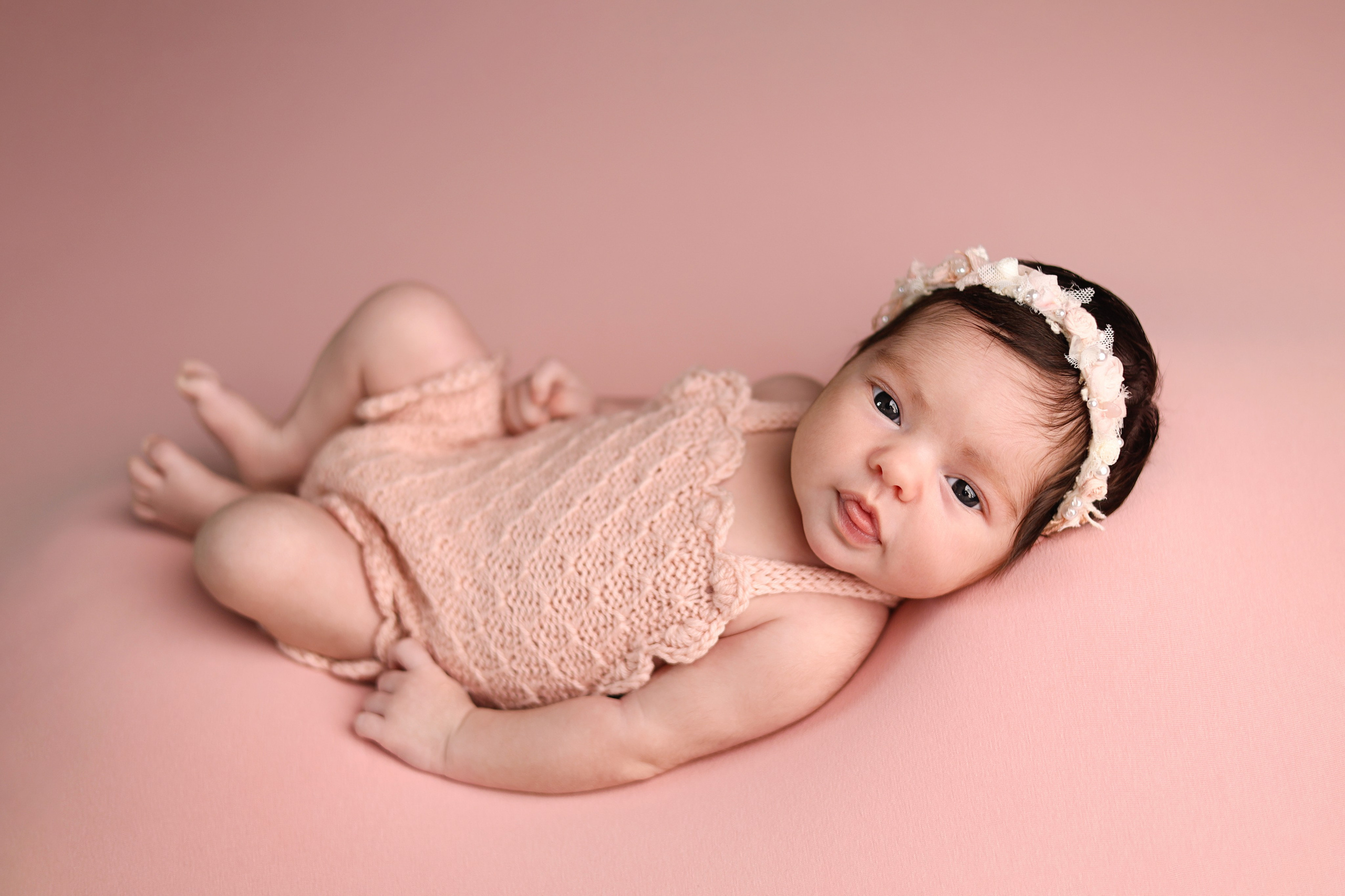 Ньюборн съемка Мишель. Фотограф новорожденных в Бутово. Фотограф новорожденных Москва. Ньюборн фотограф Москва