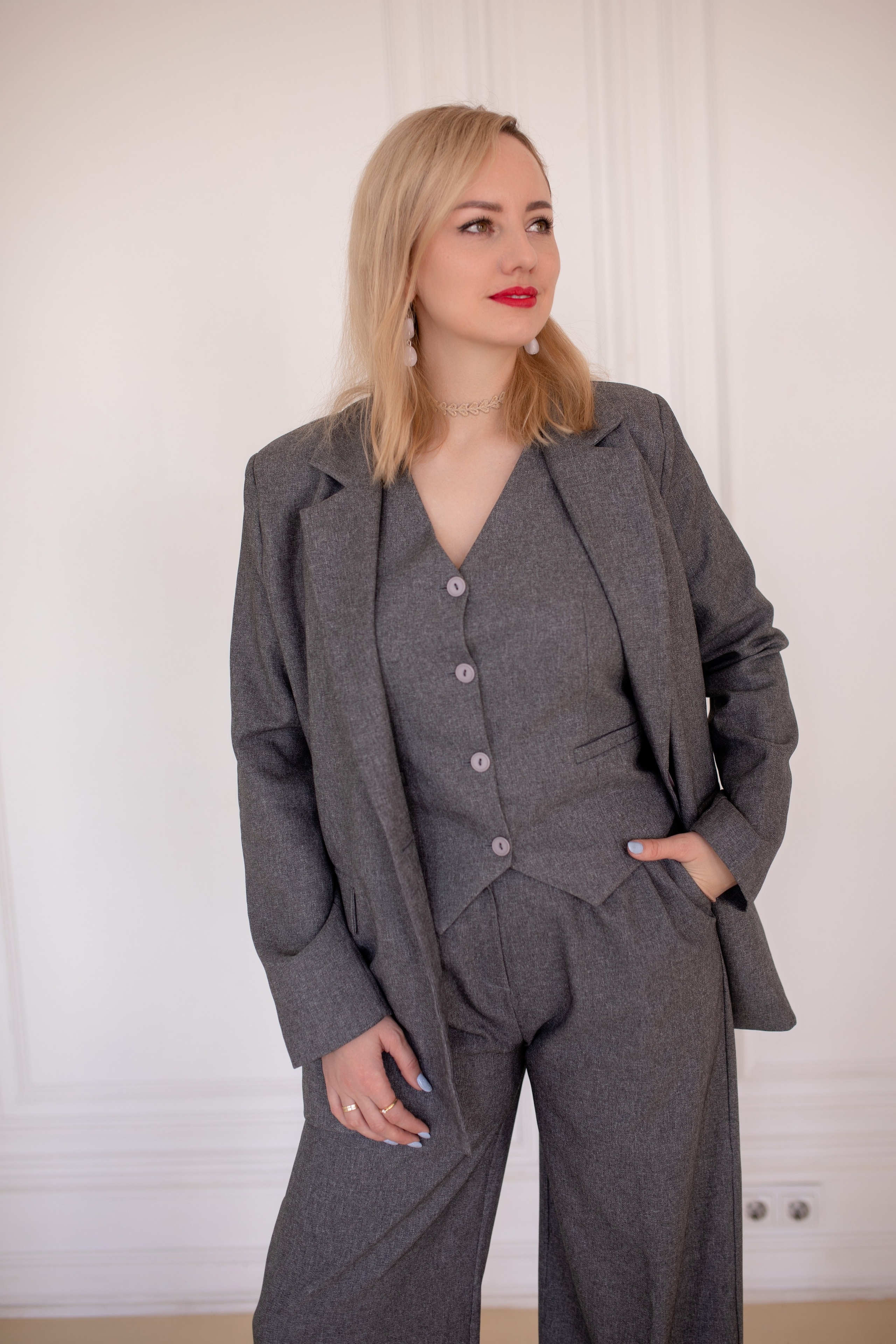 Светлана. Специалист по телеграмм ботам. Фотограф чувственного портрета в Санкт-Петербурге Светлана Фролова