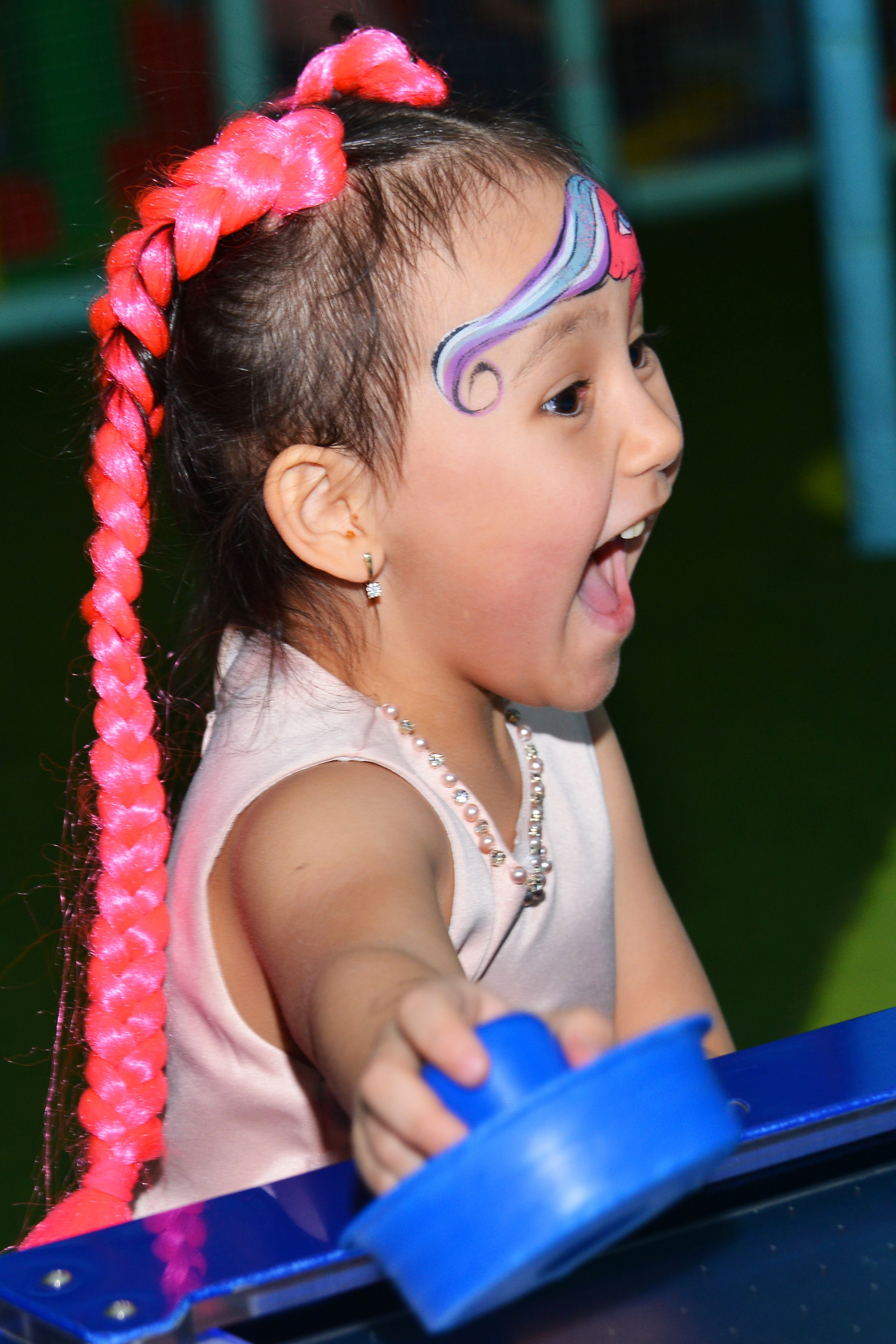 Дети-6 (Айлин-8 лет). Фотосъёмка. Фотограф Сергей Авдеев-семейный и детский фотограф в Алматы