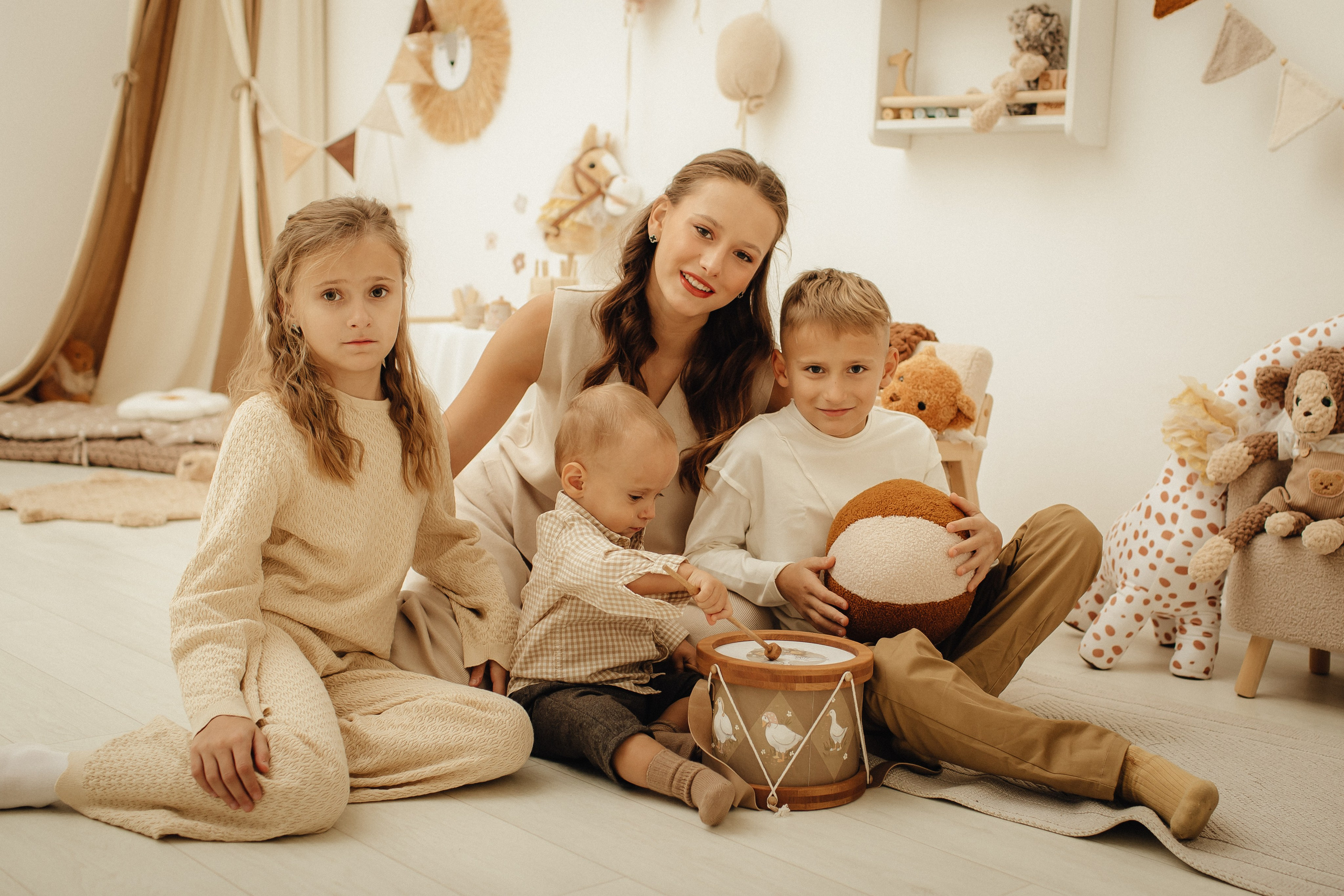 Елена с детьми. Семейный фотограф в Москве и Московской области Лазутина Валентина