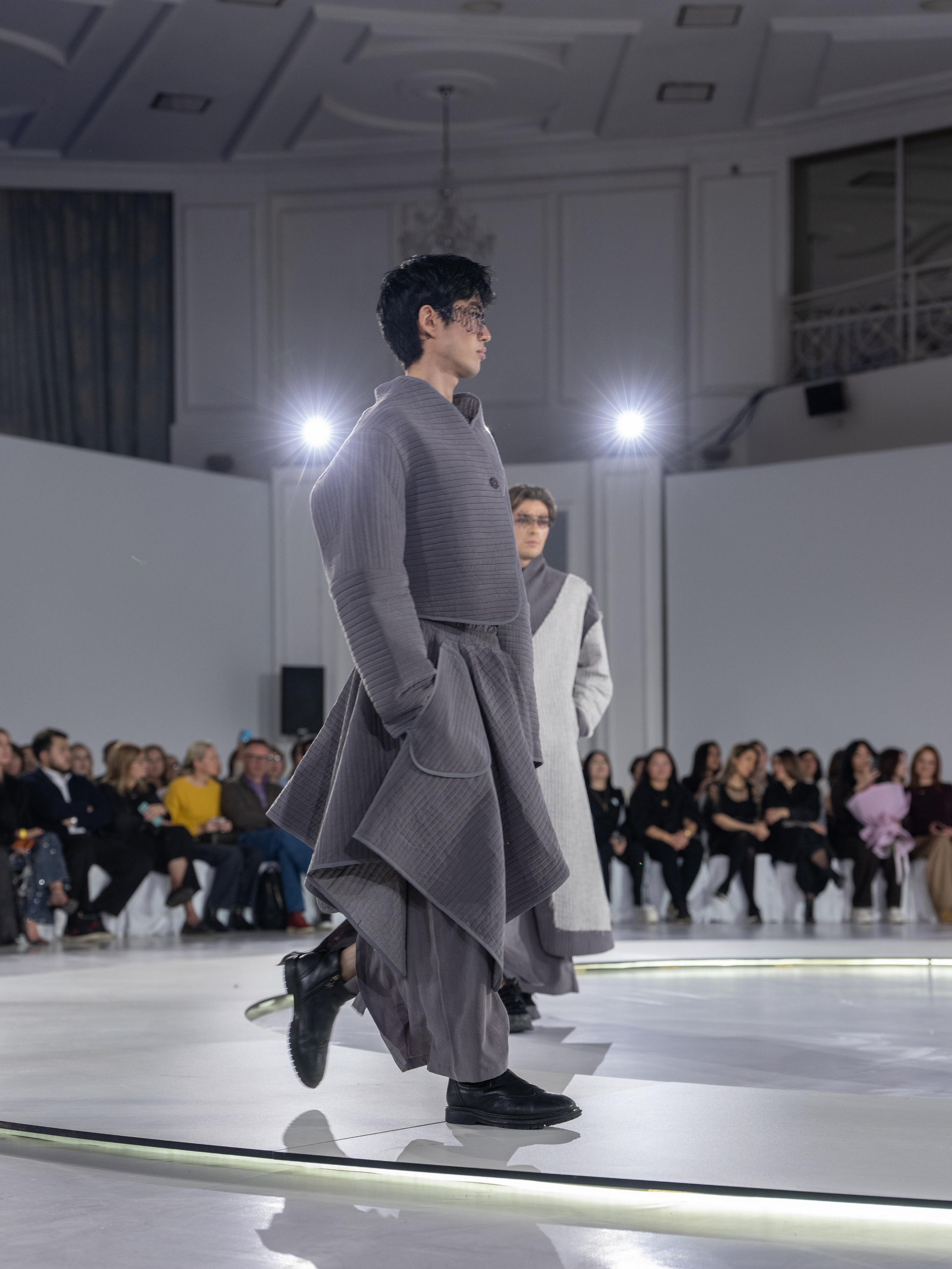 Дизайнер Zalkar. Сайт Алматинского НЮ АРТ, будуар и фэшн фотографа Дениса Карпенко