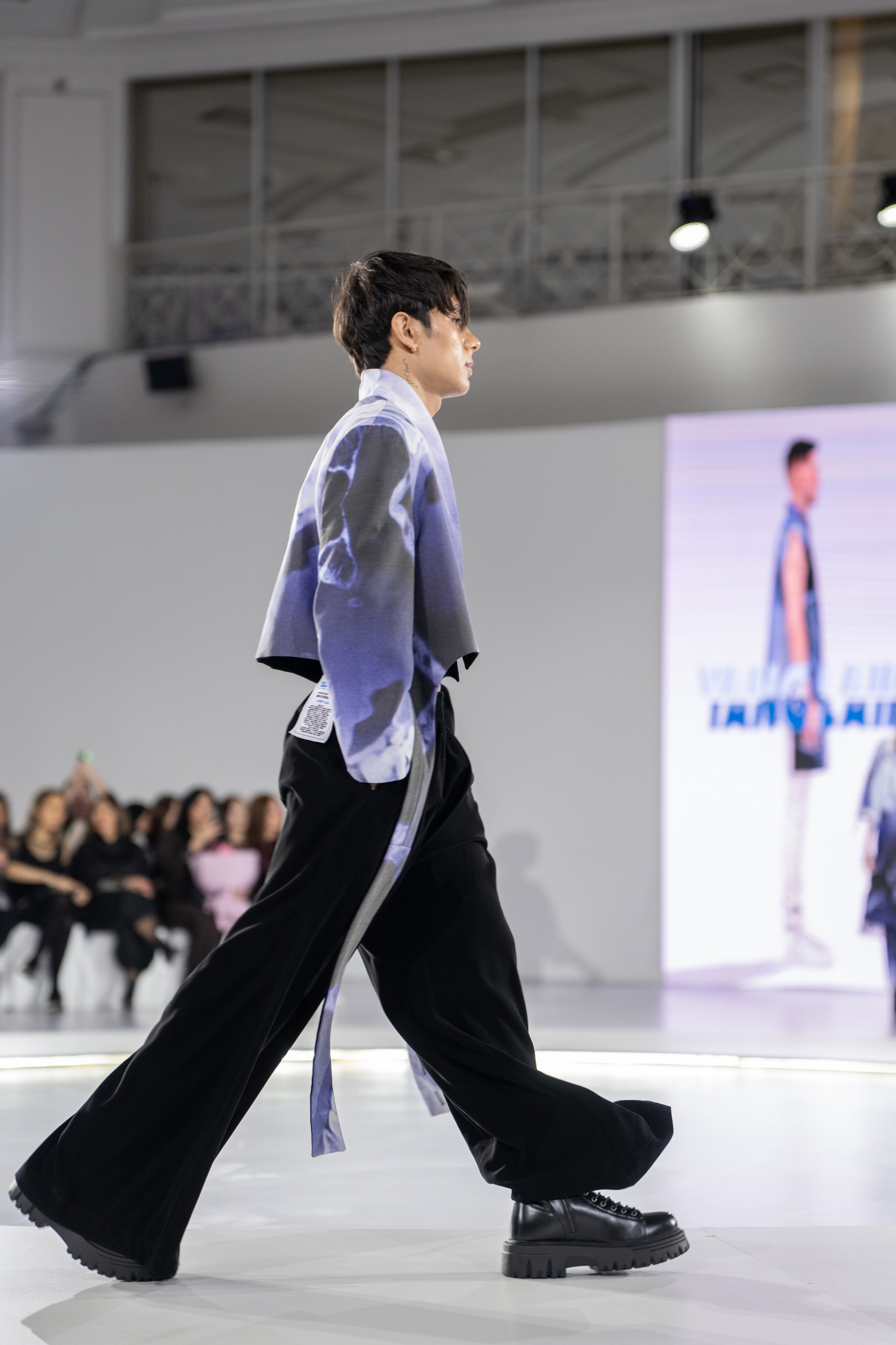 Брэнд Yang Lain. Сайт Алматинского НЮ АРТ, будуар и фэшн фотографа Дениса Карпенко