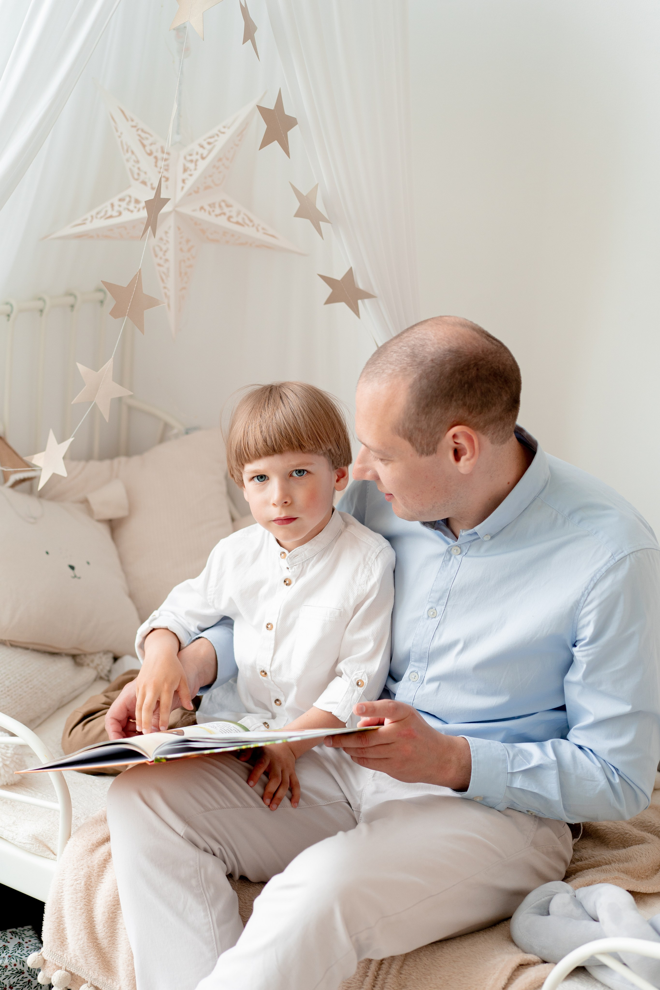 С Днём Рождения ребенка, портрет. Детская, семейная фотостудия в Санкт-Петербурге