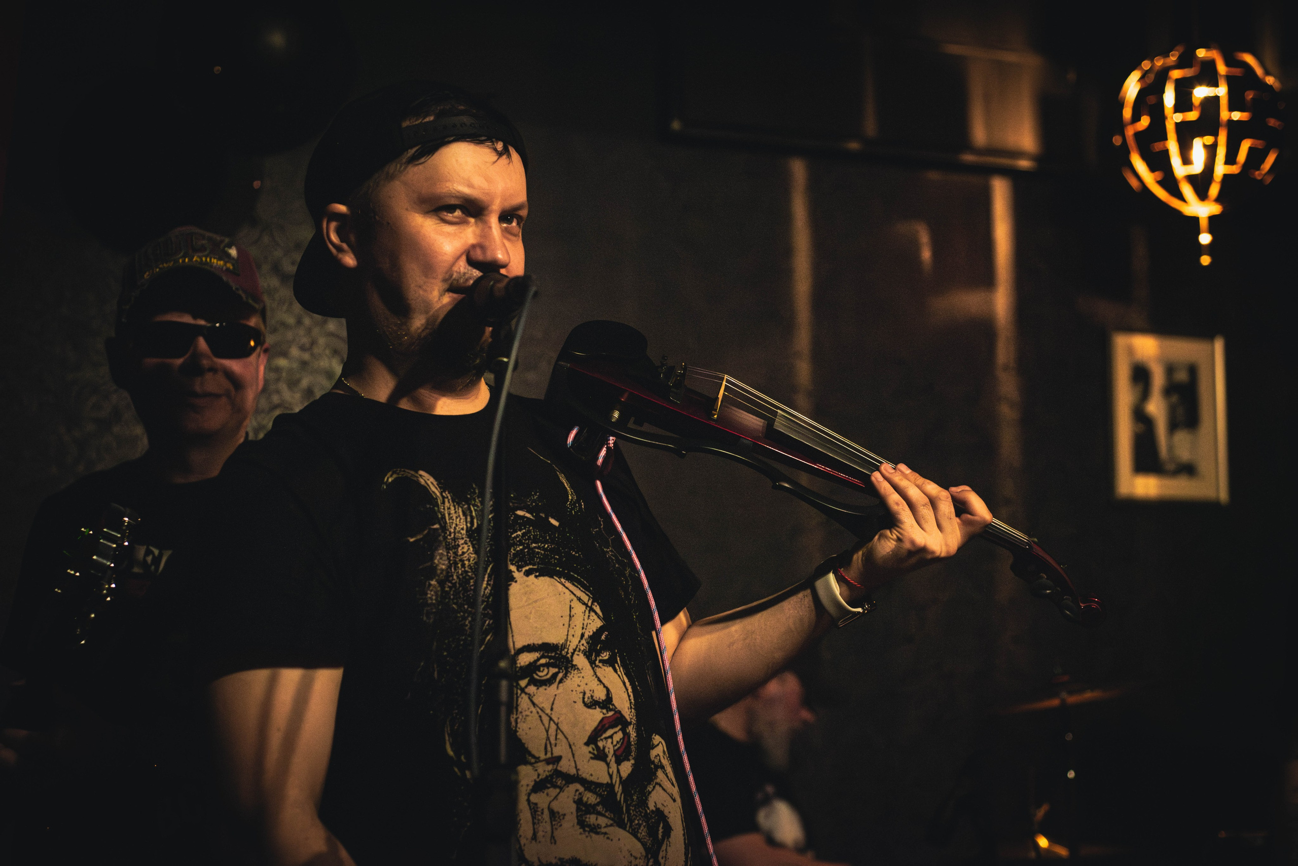 5ИМЁН (12 октября 2024 года, Егорьевск, бар Синий Банан). Фотограф Светлана Блинова, Москва и Московская область