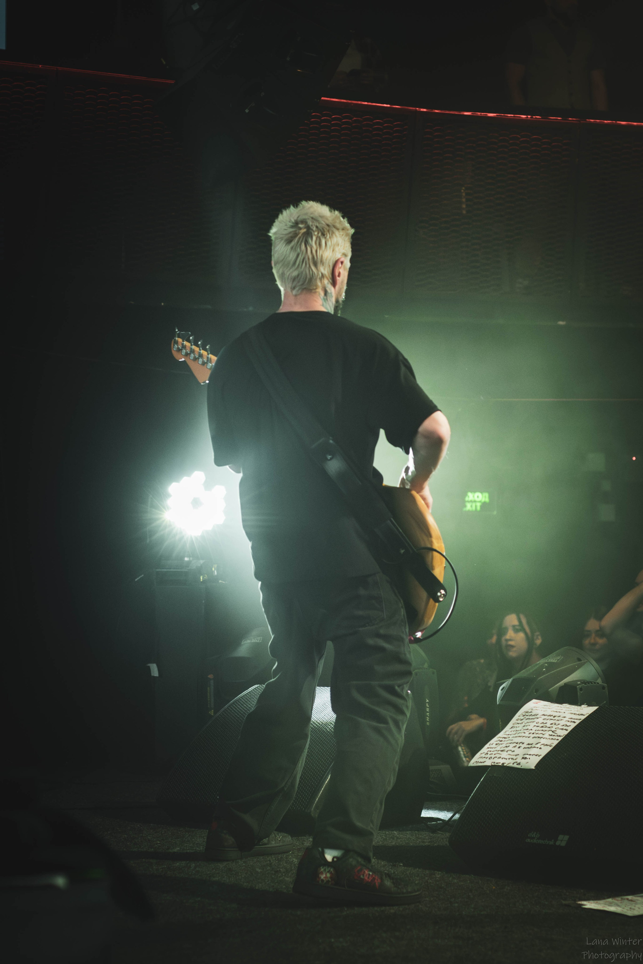 7000$ (29 июня 2025 года, Москва, клуб Урбан). Фотограф Светлана Блинова, Москва и Московская область