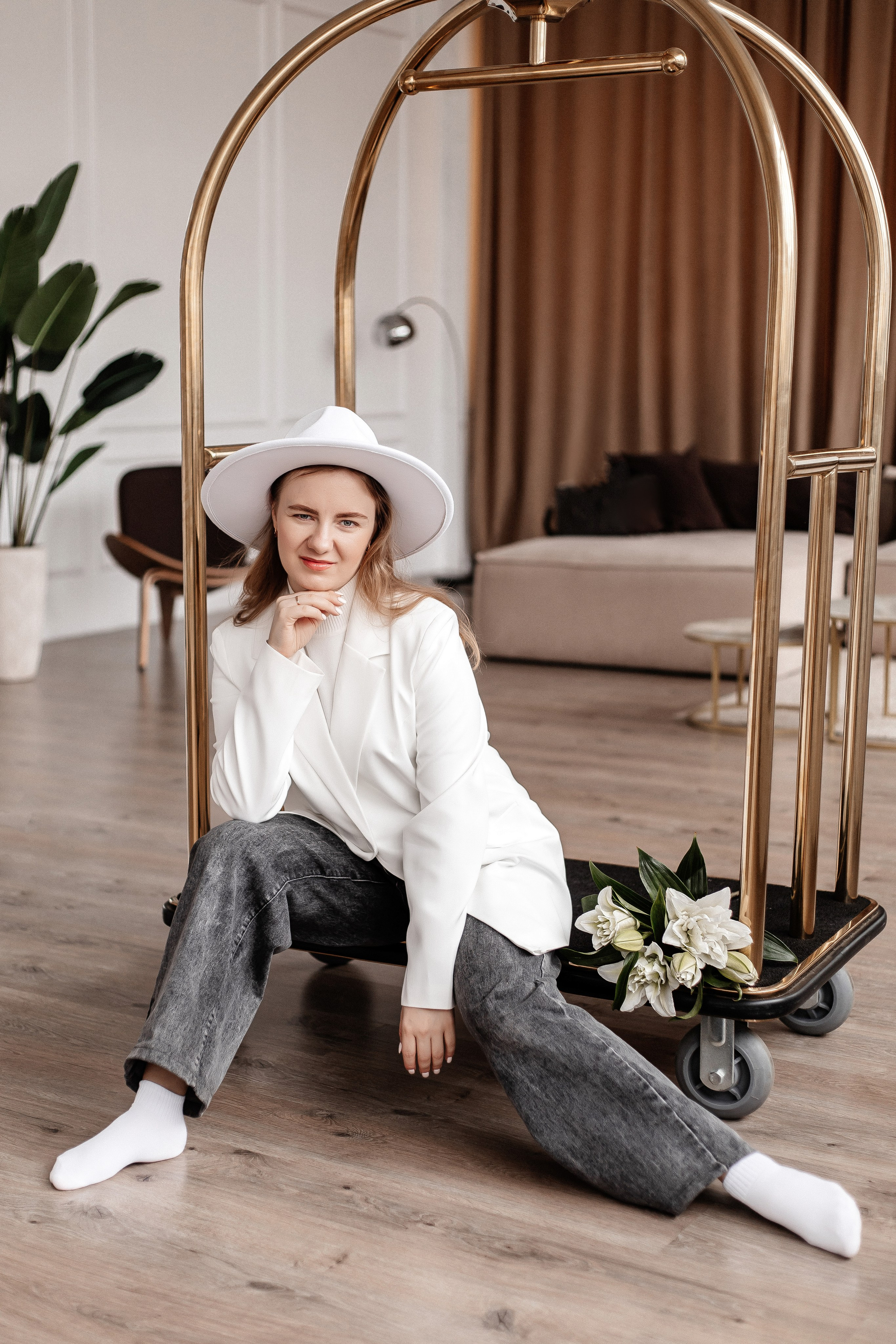 Фотопроект с живыми лилиями. Семейный фотограф в Саратове Элоиза Ляпина