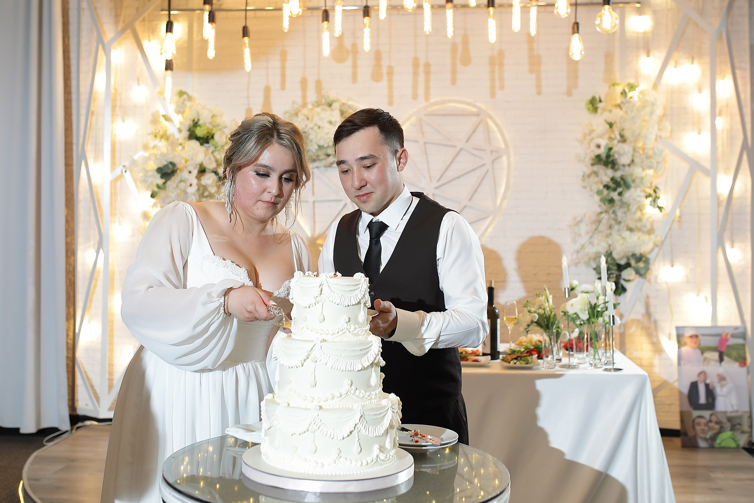 свадебный торт фотограф Полянская Анастасия Екатеринбург