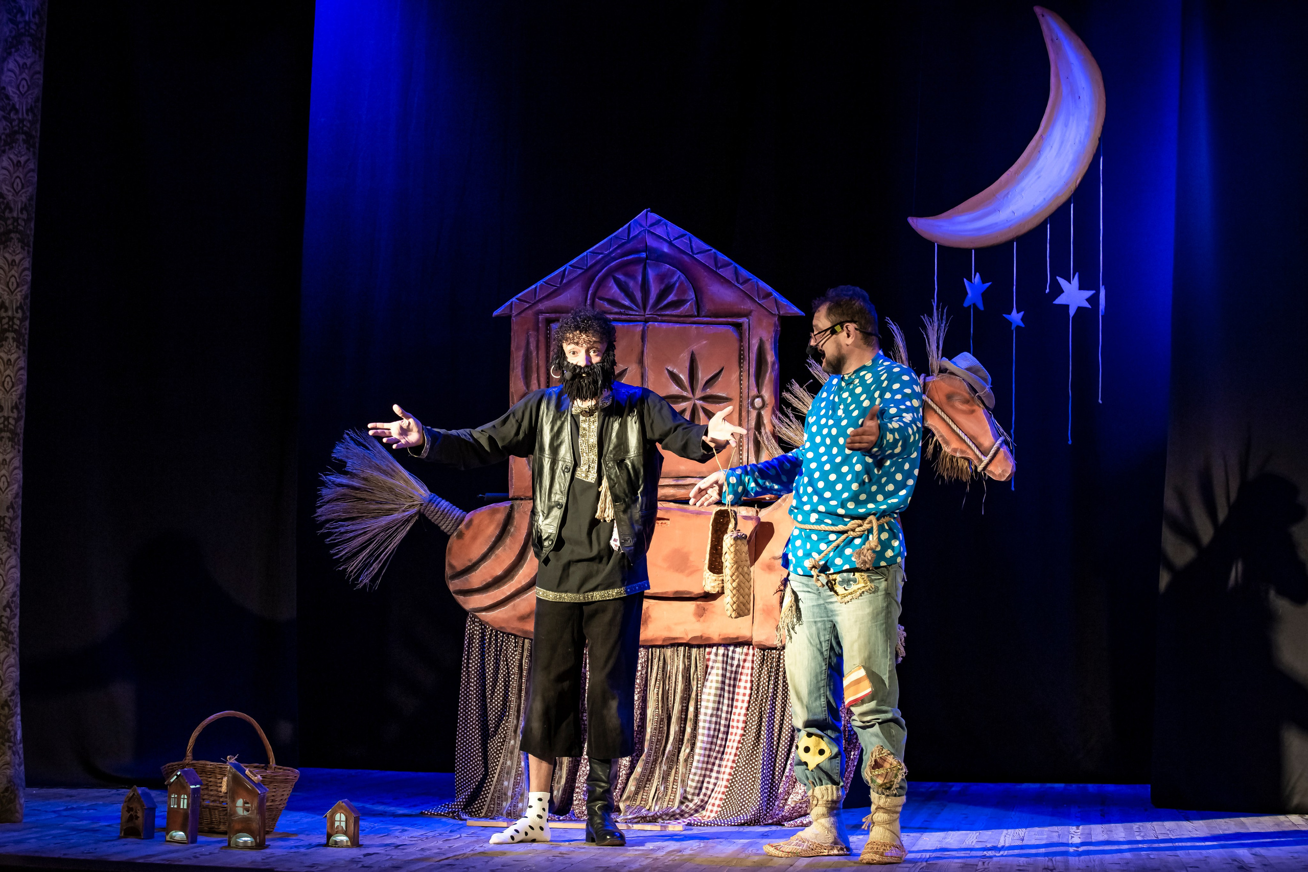 Лапотные сказки спектакль театра Саквояж. Фотограф в Сочи Юрий Шептаев