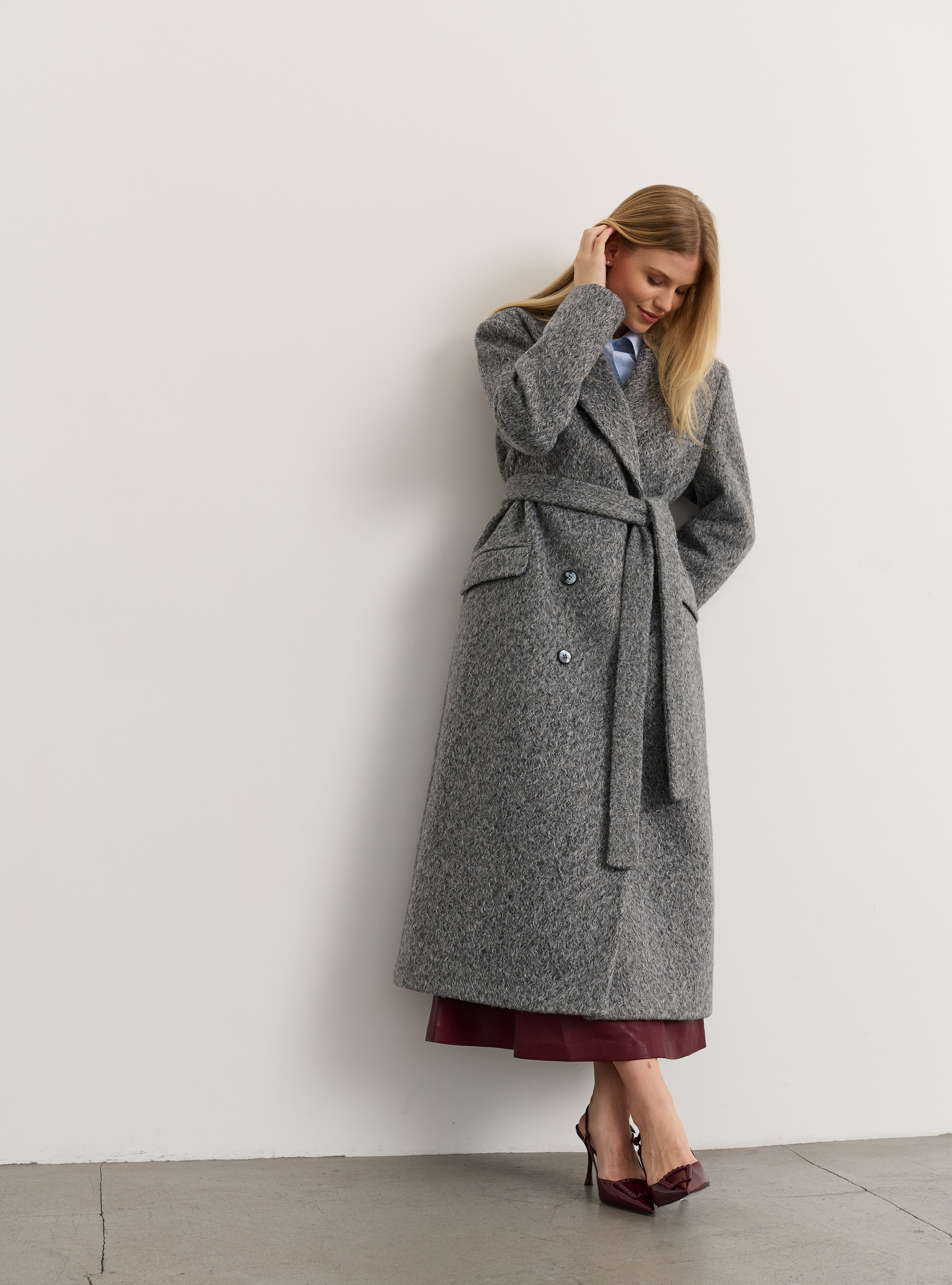 Каталог для бренда верхней одежды Sheily. Fashion фотограф в Москве Ксения Чупрунова