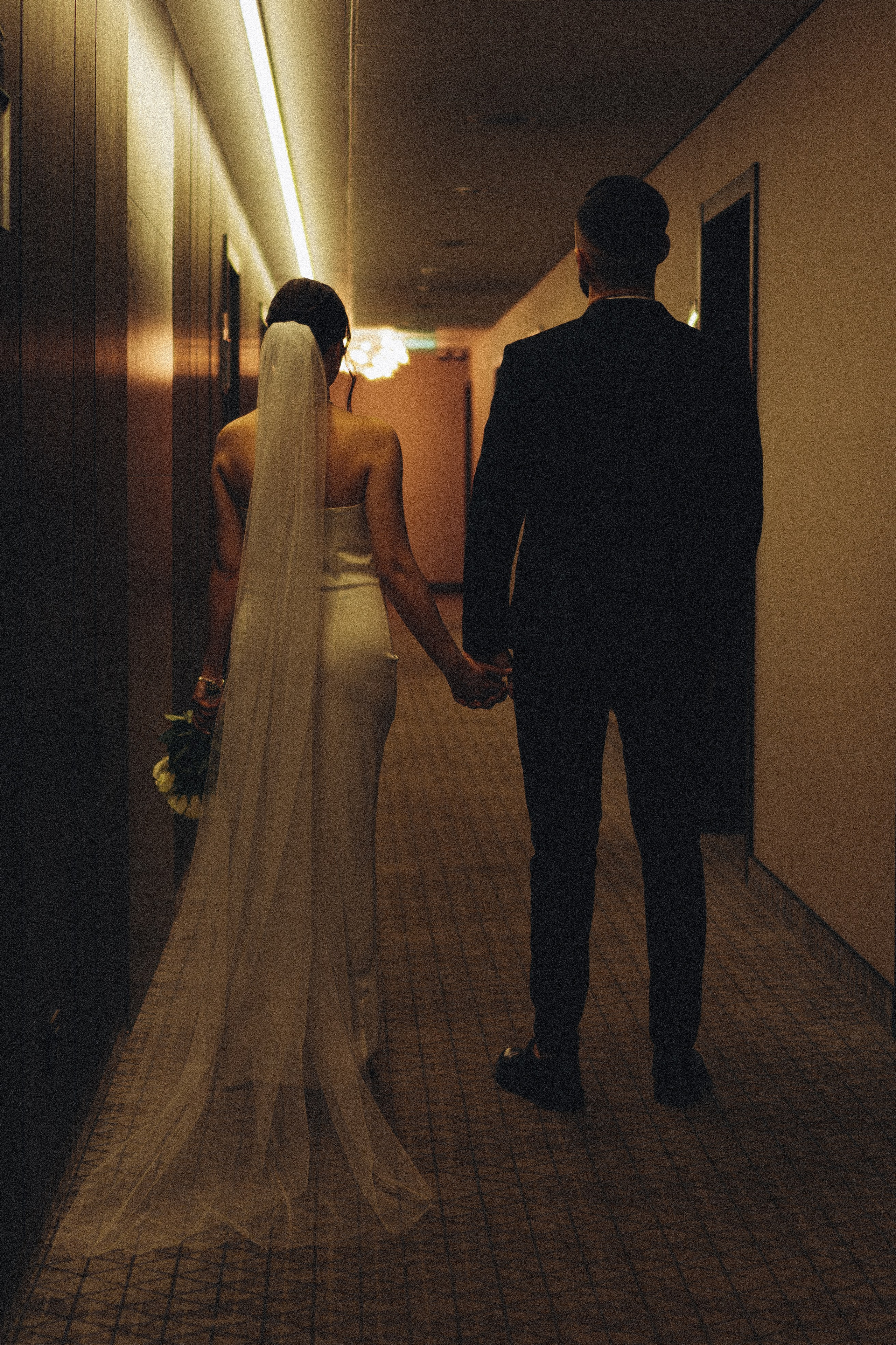 СВАДЕБНАЯ СЬЕМКА СБОРОВ ЖЕНИХА И НЕВЕСТЫ В ОТЕЛЕ И ТАКЖЕ ФОТОСЕССИИЯ В ОТЕЛЕЕ МЕГАПОЛИС БРЯНСК. Профессиональный фотограф, Санкт-Петербург — Виктория Богомолова