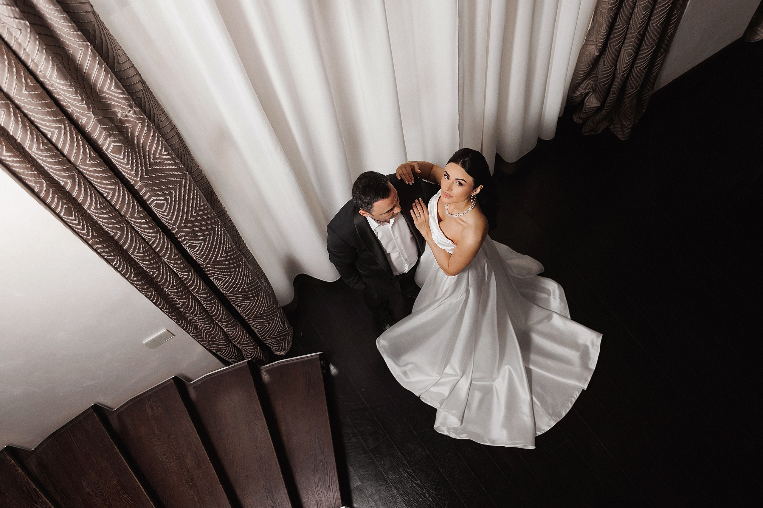 Свадебная фотосессия в отеле "Swissotel Resort Сочи Камелия". Свадебный и семейный фотограф в Сочи Денис Вялов