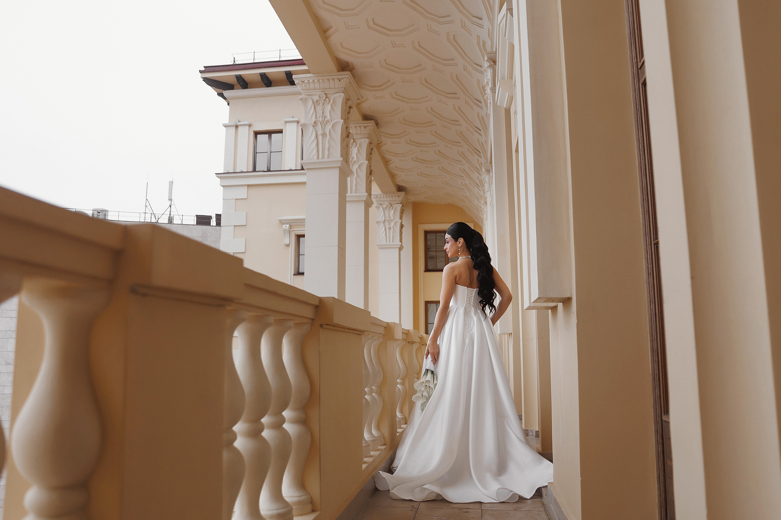 Свадебная фотосессия в отеле "Swissotel Resort Сочи Камелия". Свадебный и семейный фотограф в Сочи Денис Вялов