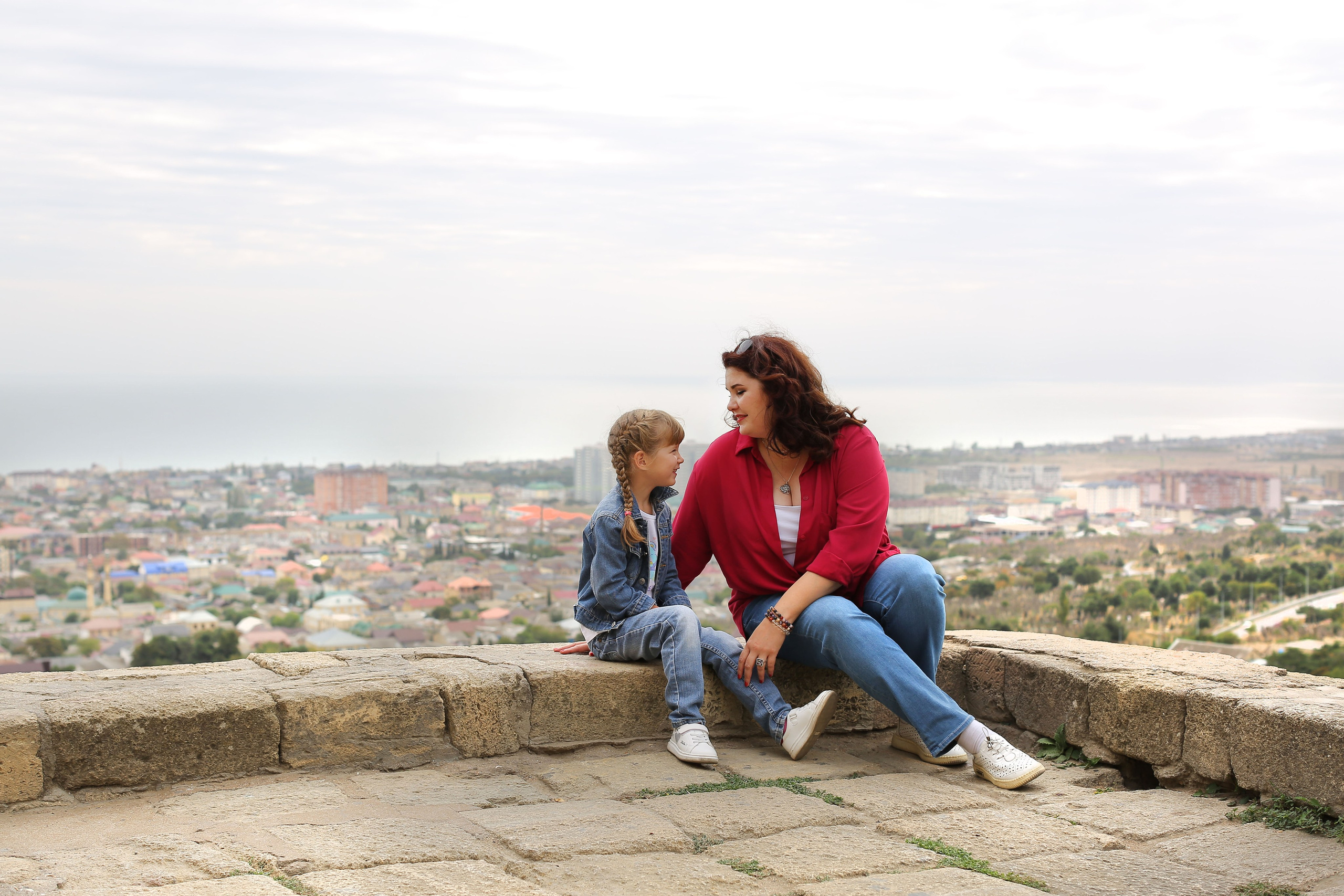 СЕМЕЙНАЯ СЪЕМКА. ДЕТСКИЙ / СЕМЕЙНЫЙ ФОТОГРАФ ДЕРБЕНТ ДЖАМИЛЯ