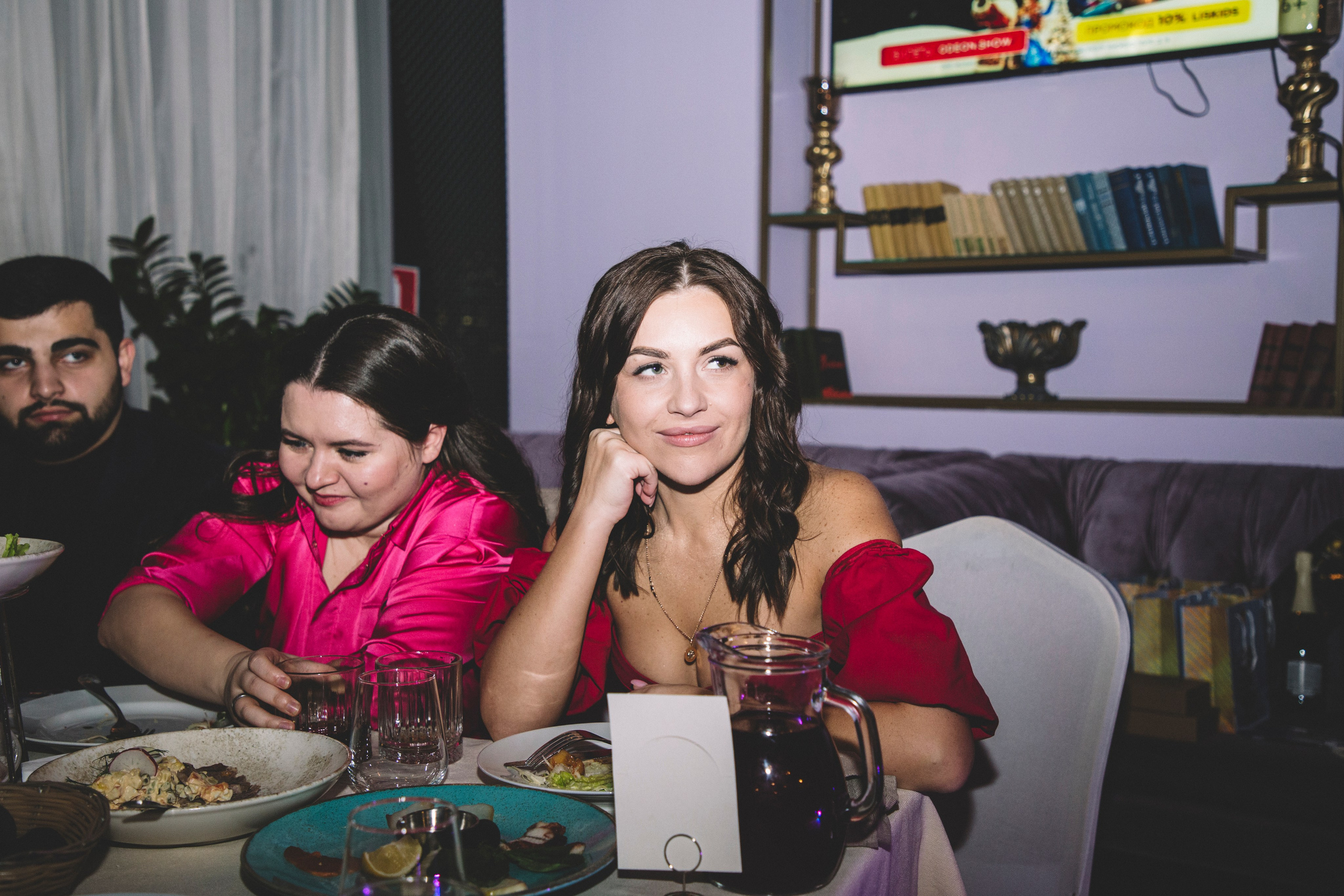 KOSMODOM. Портретный и свадебный фотограф Даня Похватова