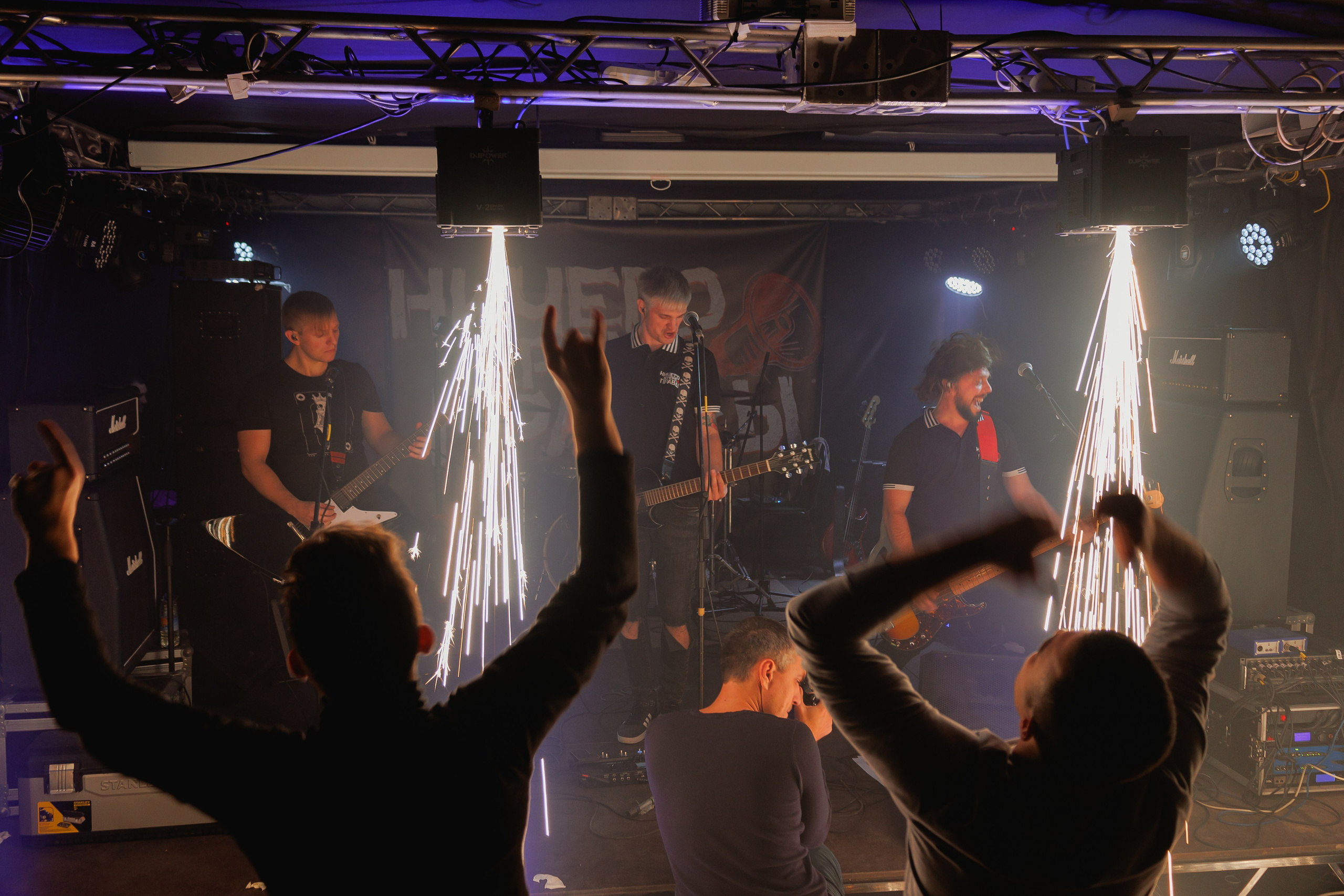 Слайд и Ничего Кроме Правды | Клуб JAM ноябрь 2022. Фотограф Антон Катунин | Симферополь