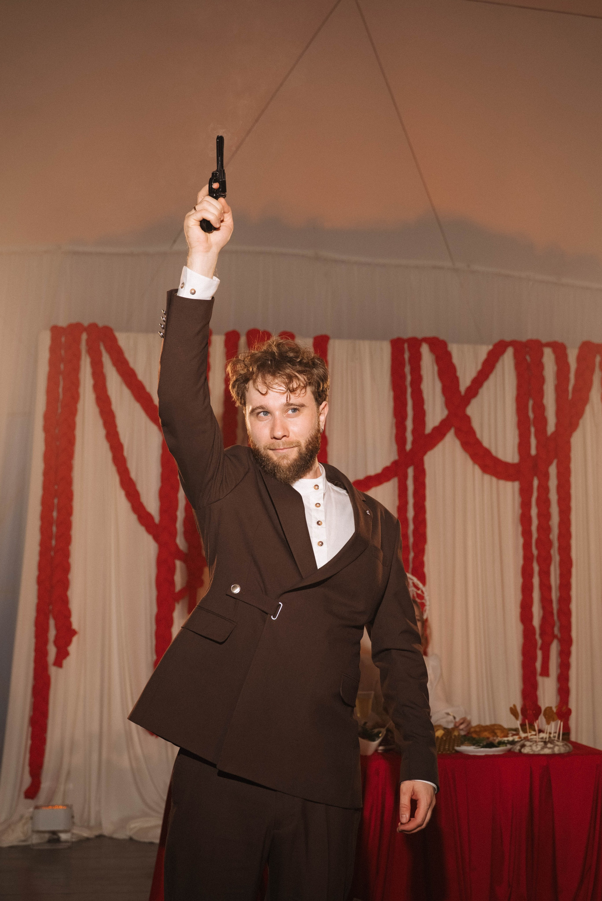 И СТАЛИ ОНИ ЖИТЬ ПОЖИВАТЬ. Фотограф в Тюмени Марьяна Чирикова