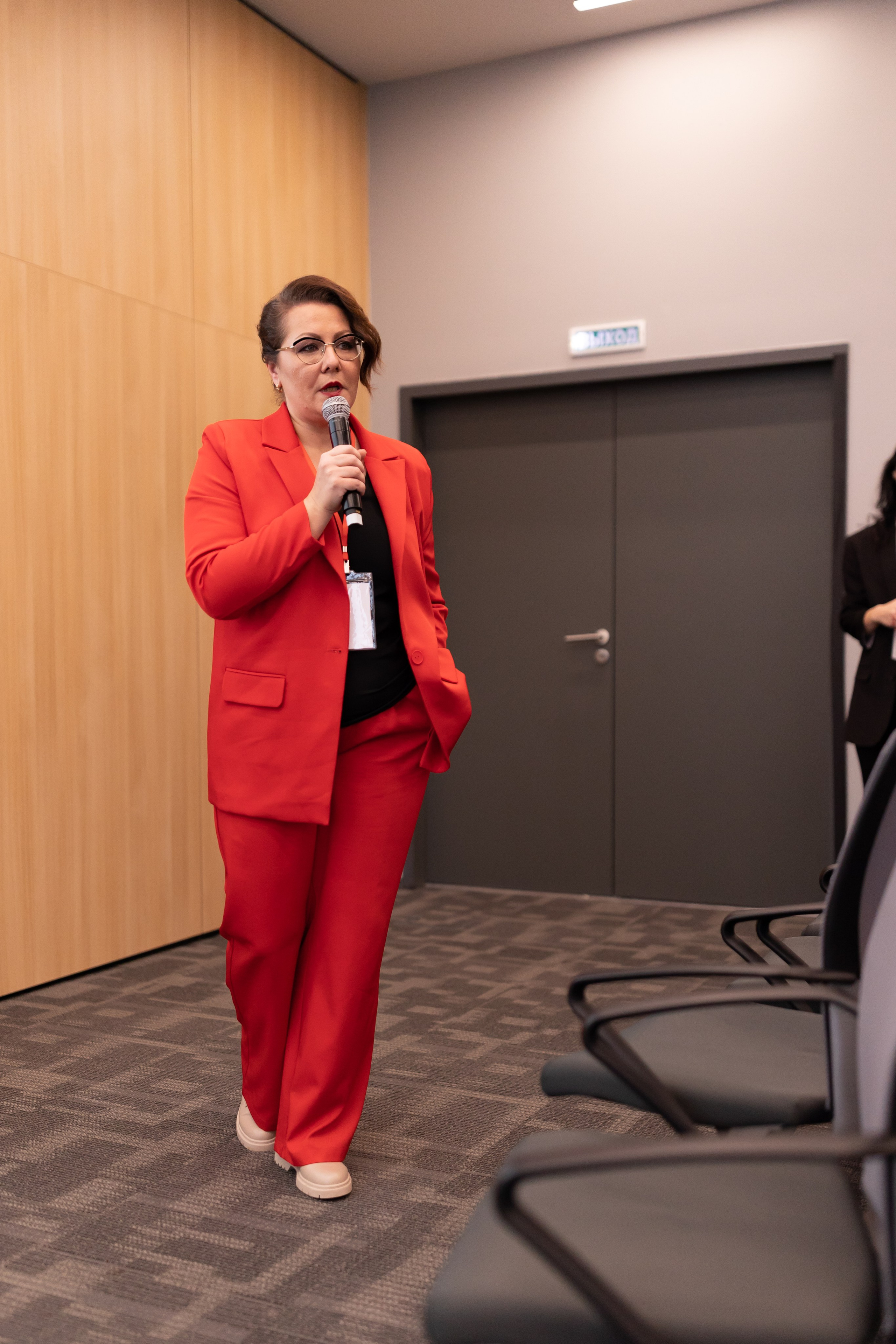 Только суть ЛИДЕР (Сколково). Сказочный фотограф для Вас и Вашей семьи