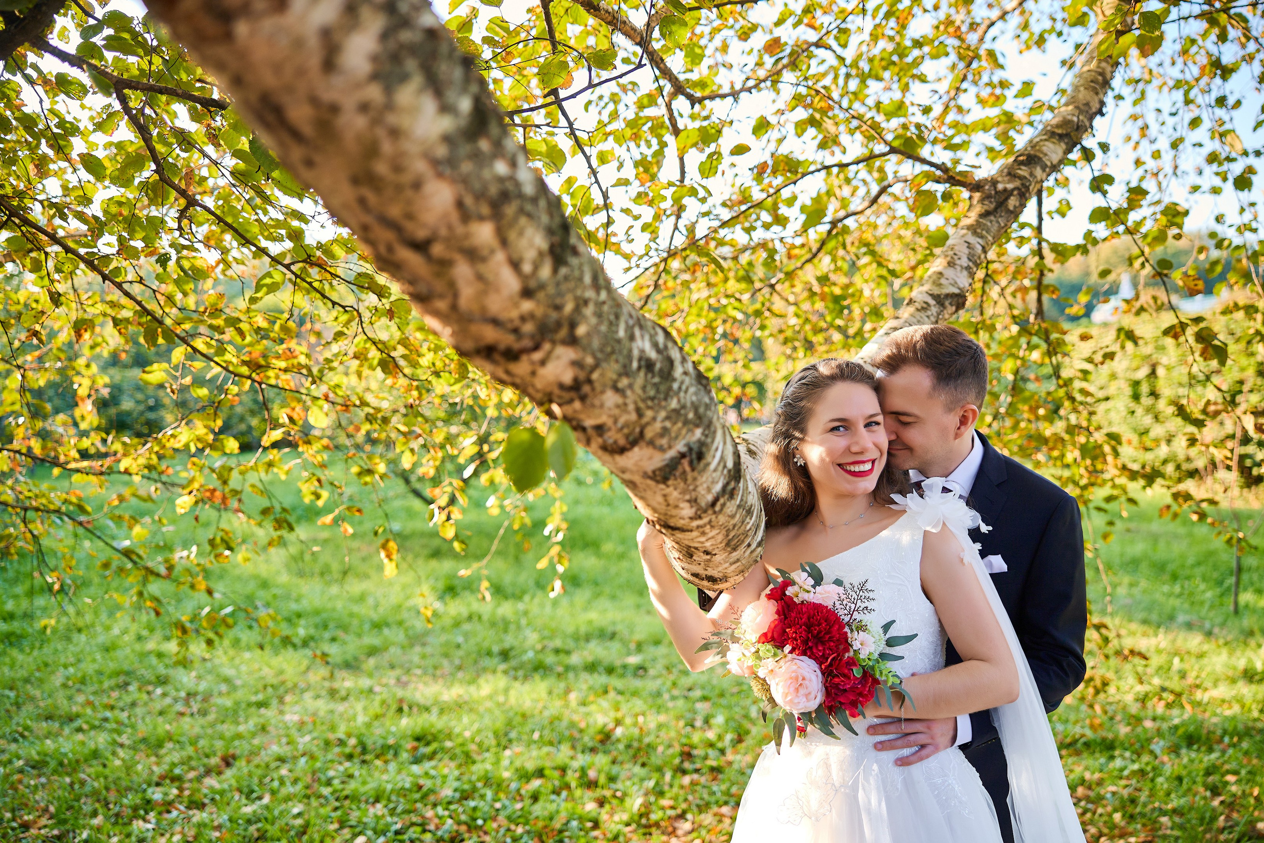Свадебная фотосессия в Кусково. Свадебный фотограф Сергей Колбинский
