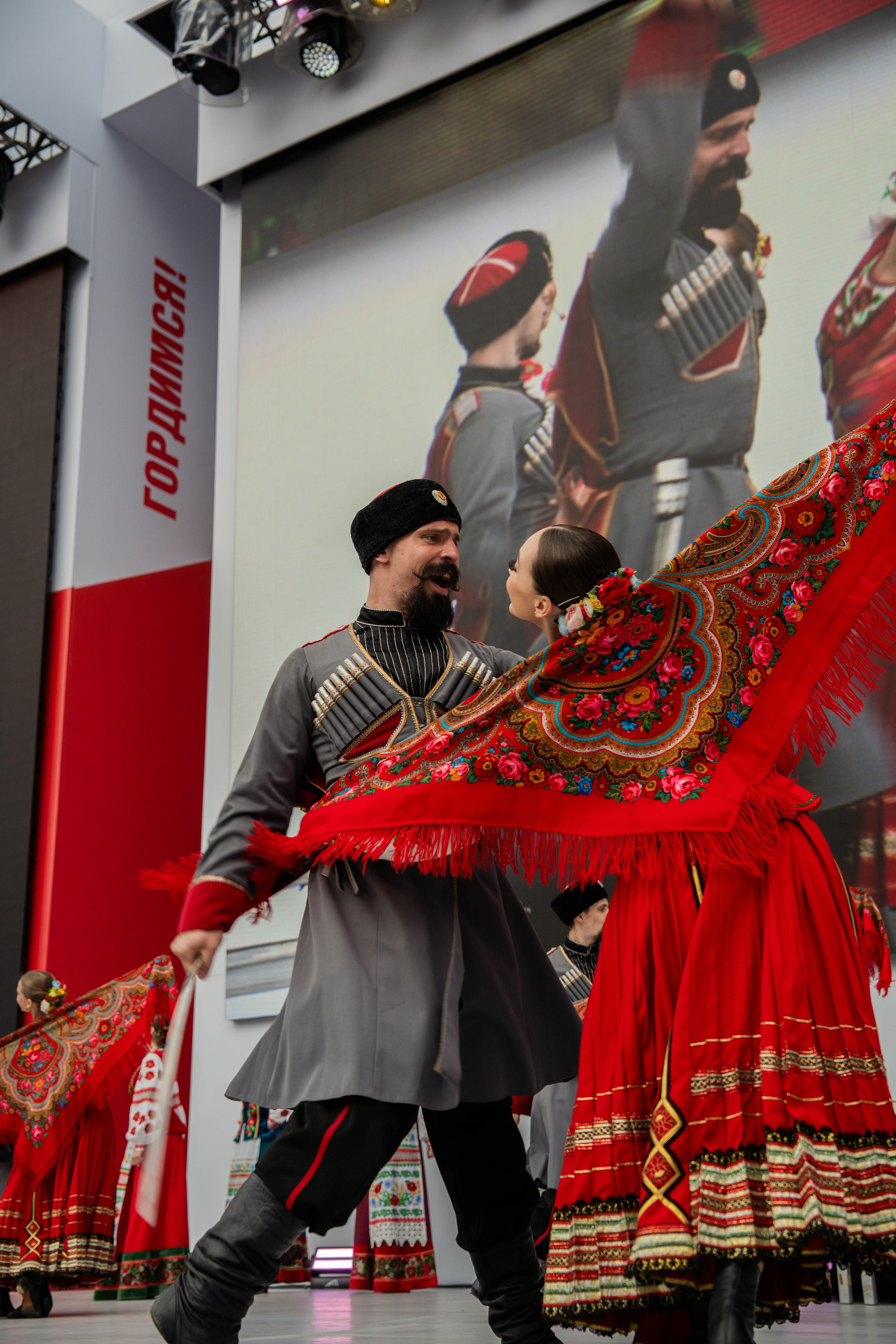 Иммерсивный музей к 80-й годовщине Парада Победы. Beardy Pix