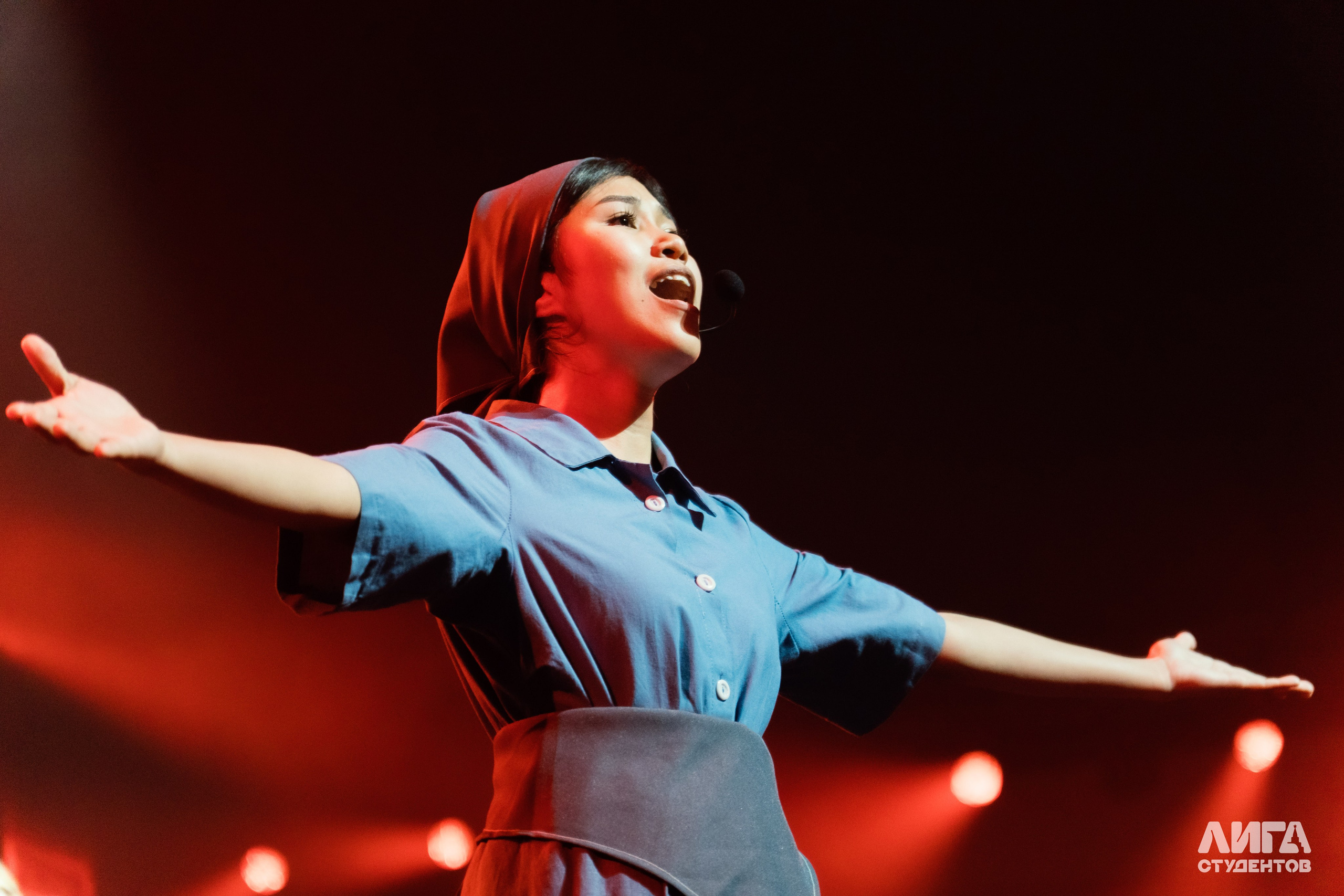 Российская Студенческая Весна 2025. Портретный фотограф в Казани Радомир Заздравных