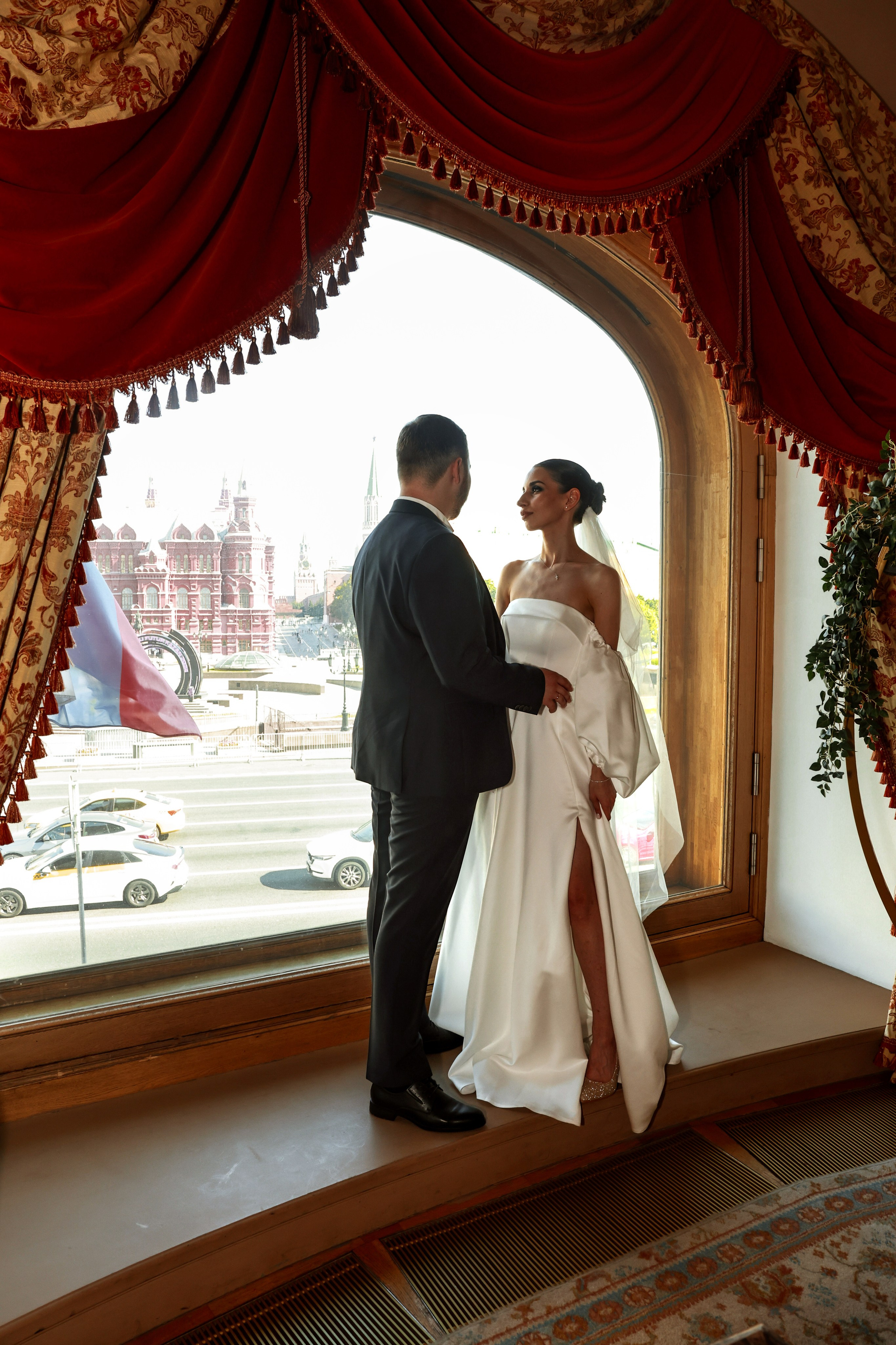 Свадьба у Кремля. Дарья Бухреева — фотограф, видеограф и фототерапевт. Москва и мир