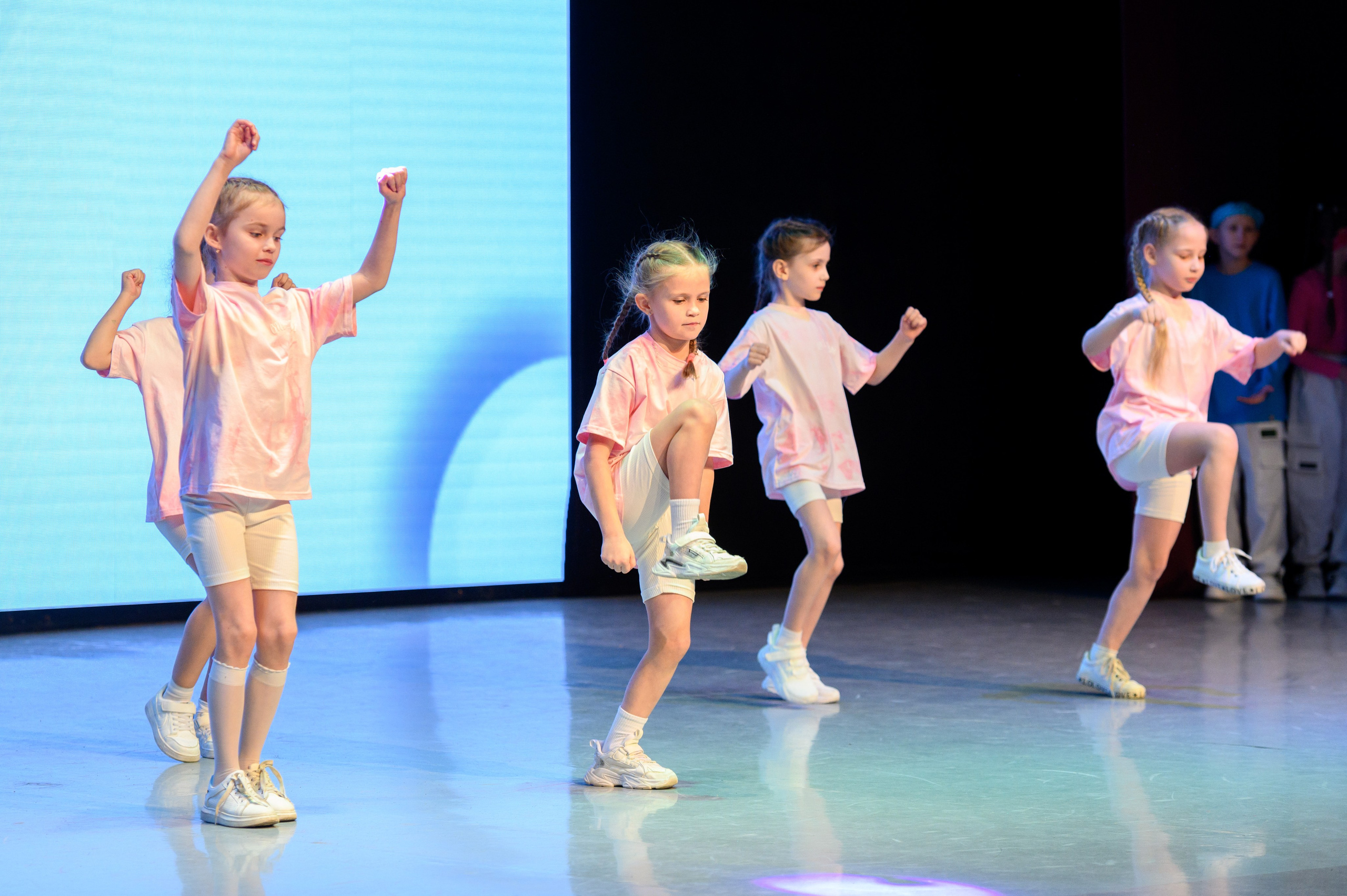 Отчётный концерт «Зажигай». Главная