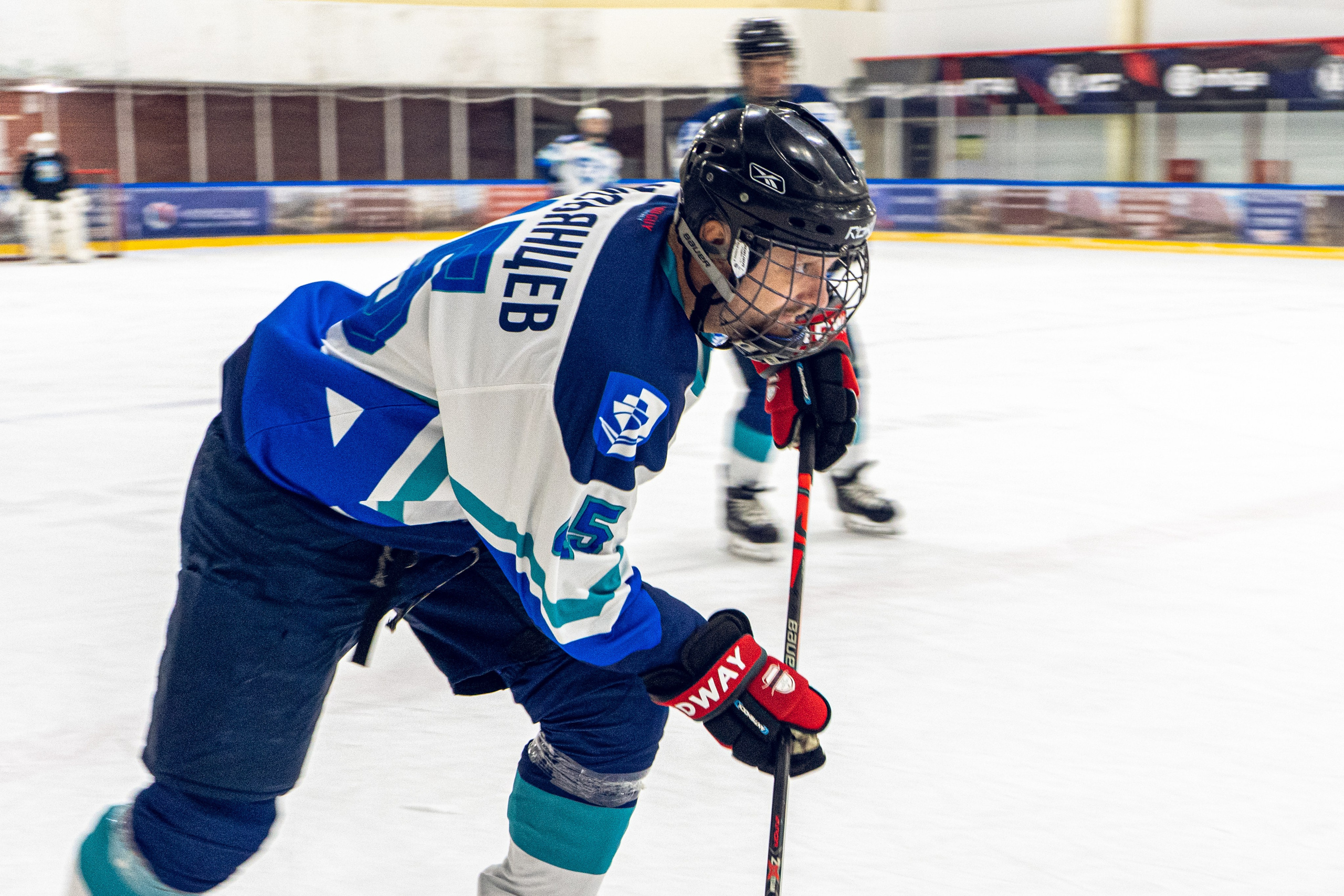 Тренировка по хоккею «ЦМКБ «Алмаз»