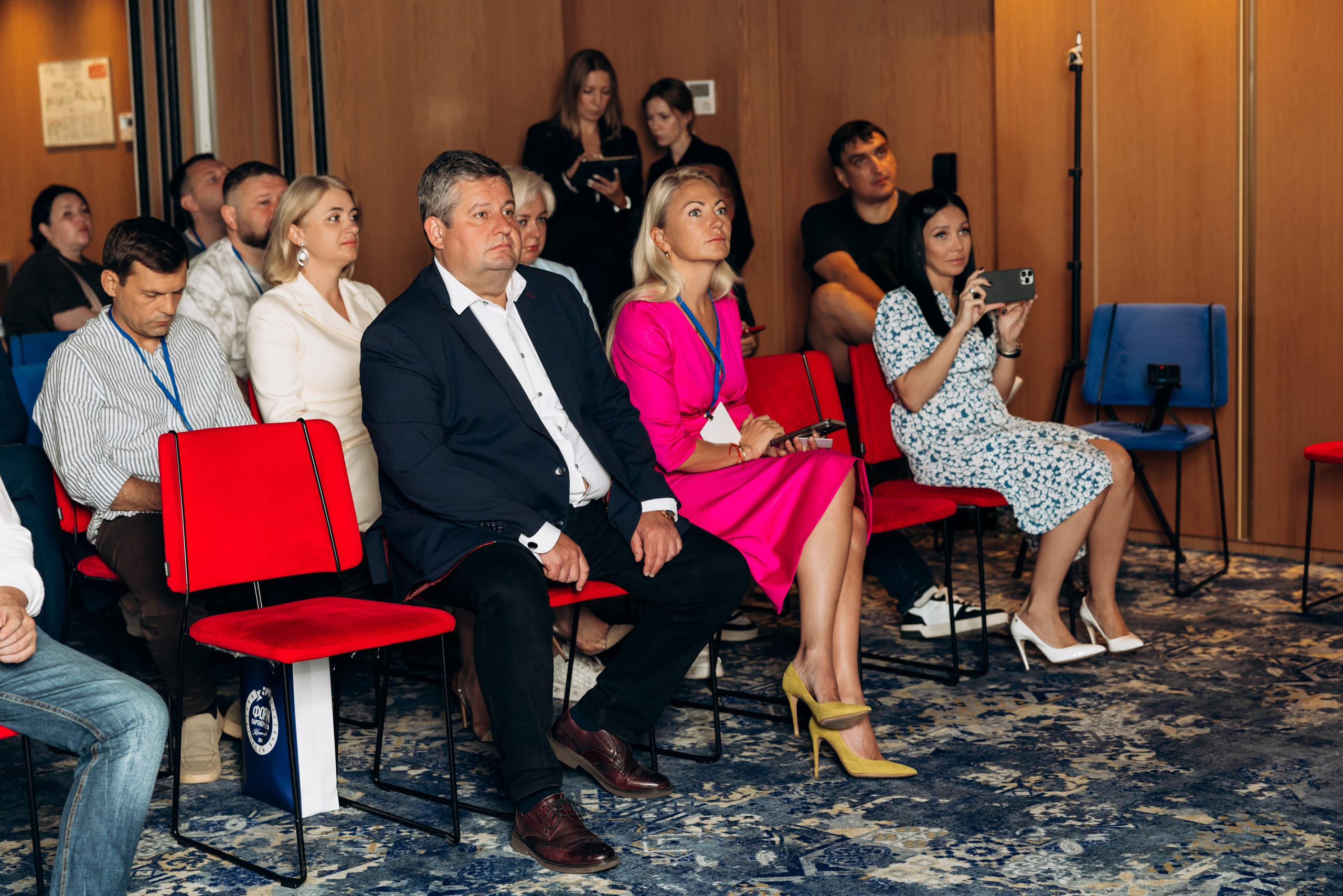 RMG Форум отель Mercure (1день). Фотограф в Калининграде свадебная фотография, репортажная, фотосессии