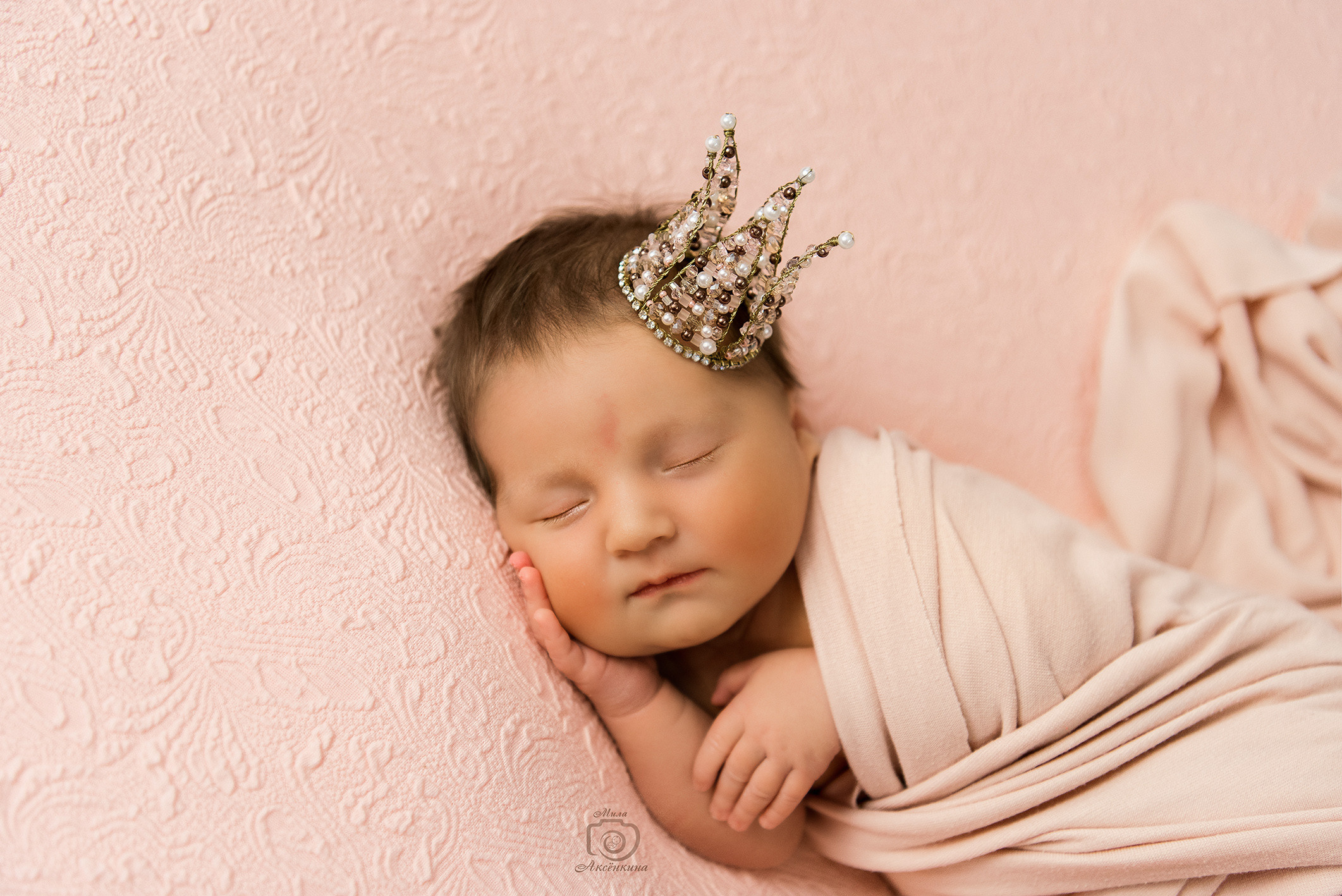 Портфолио новорожденных. Фотограф в Нефтеюганске Мила Аксёнкина