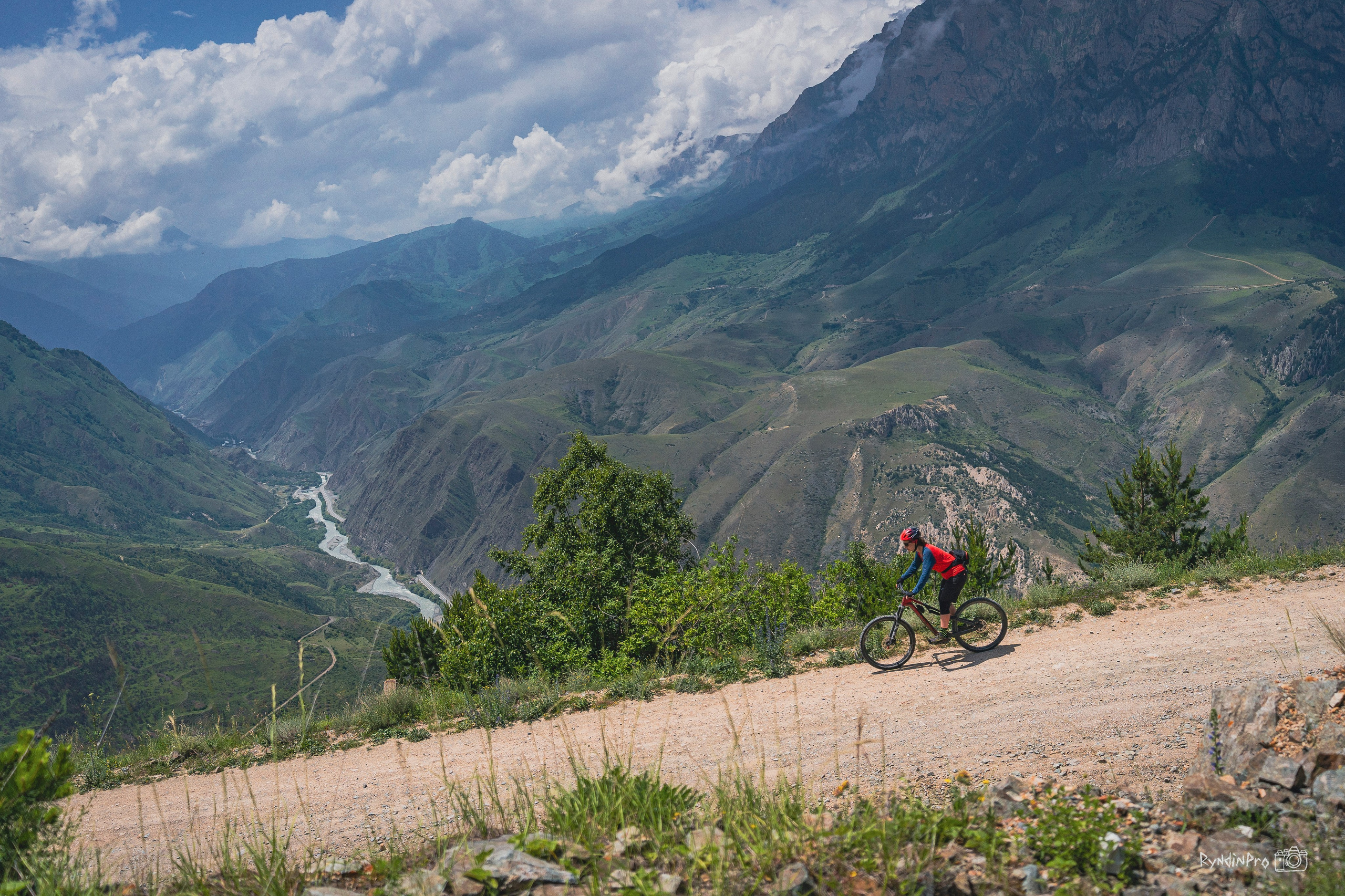 Велотур Осетия 16.06.2024 Ковальтур. Репортажный фотограф в Краснодаре Рындин Дмитрий