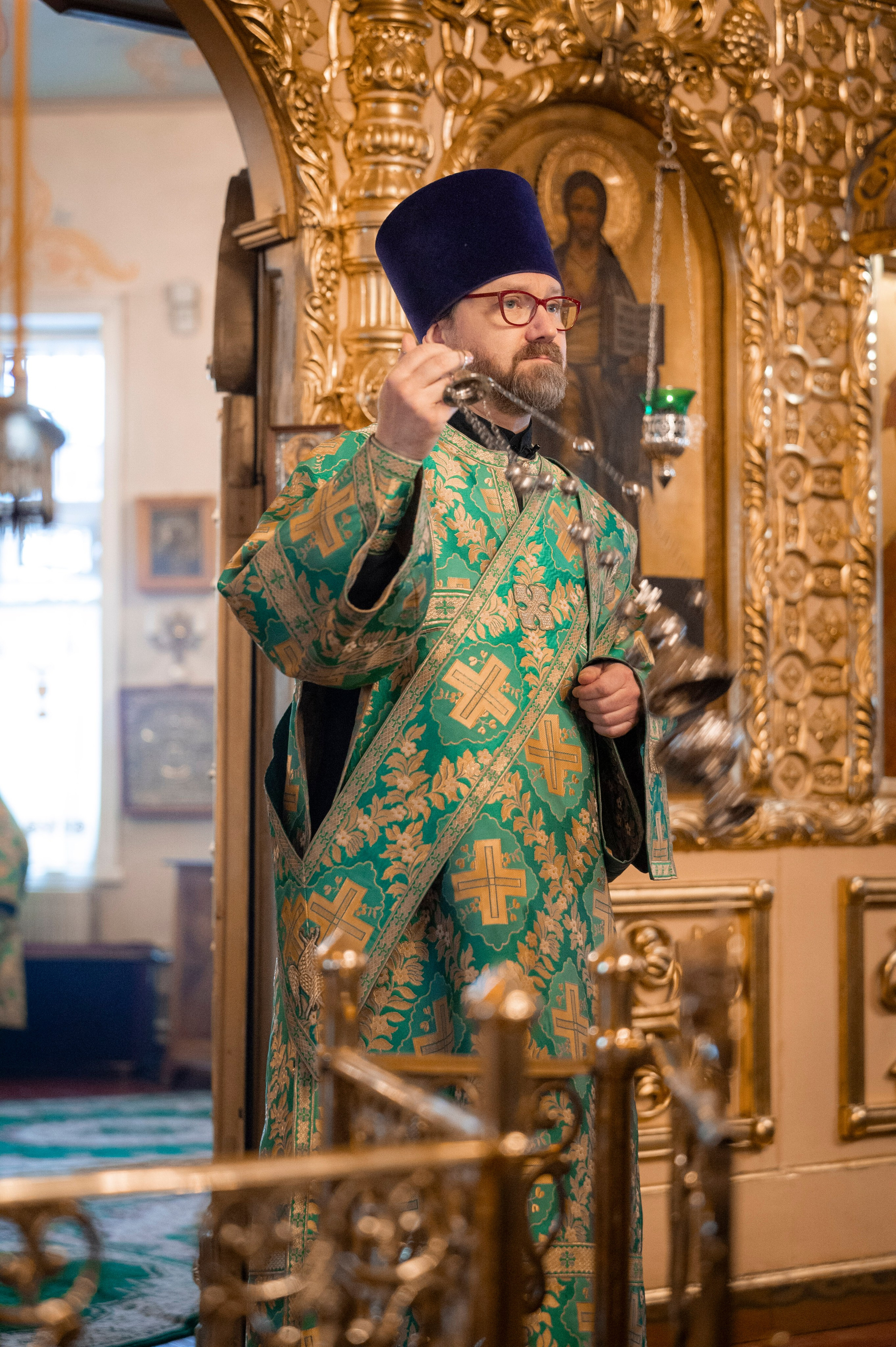 Богородский храм. Вход Господень в Иерусалим. Божественная литургия. Антон и Татьяна Денисенко — В храме