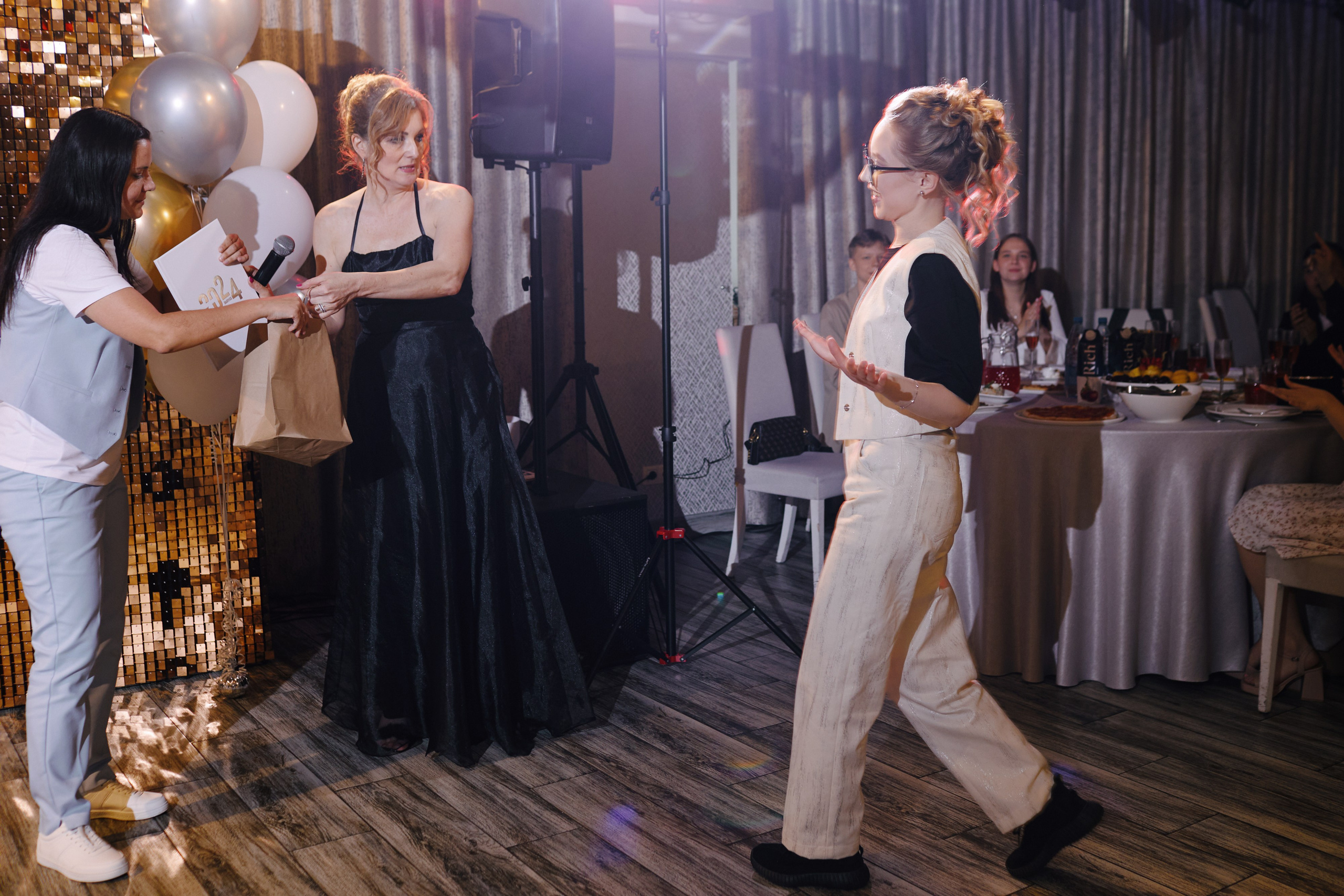 Выпускной 11кл. Портретный и свадебный фотограф в Екатеринбурге Владимир ЛузинЛузин