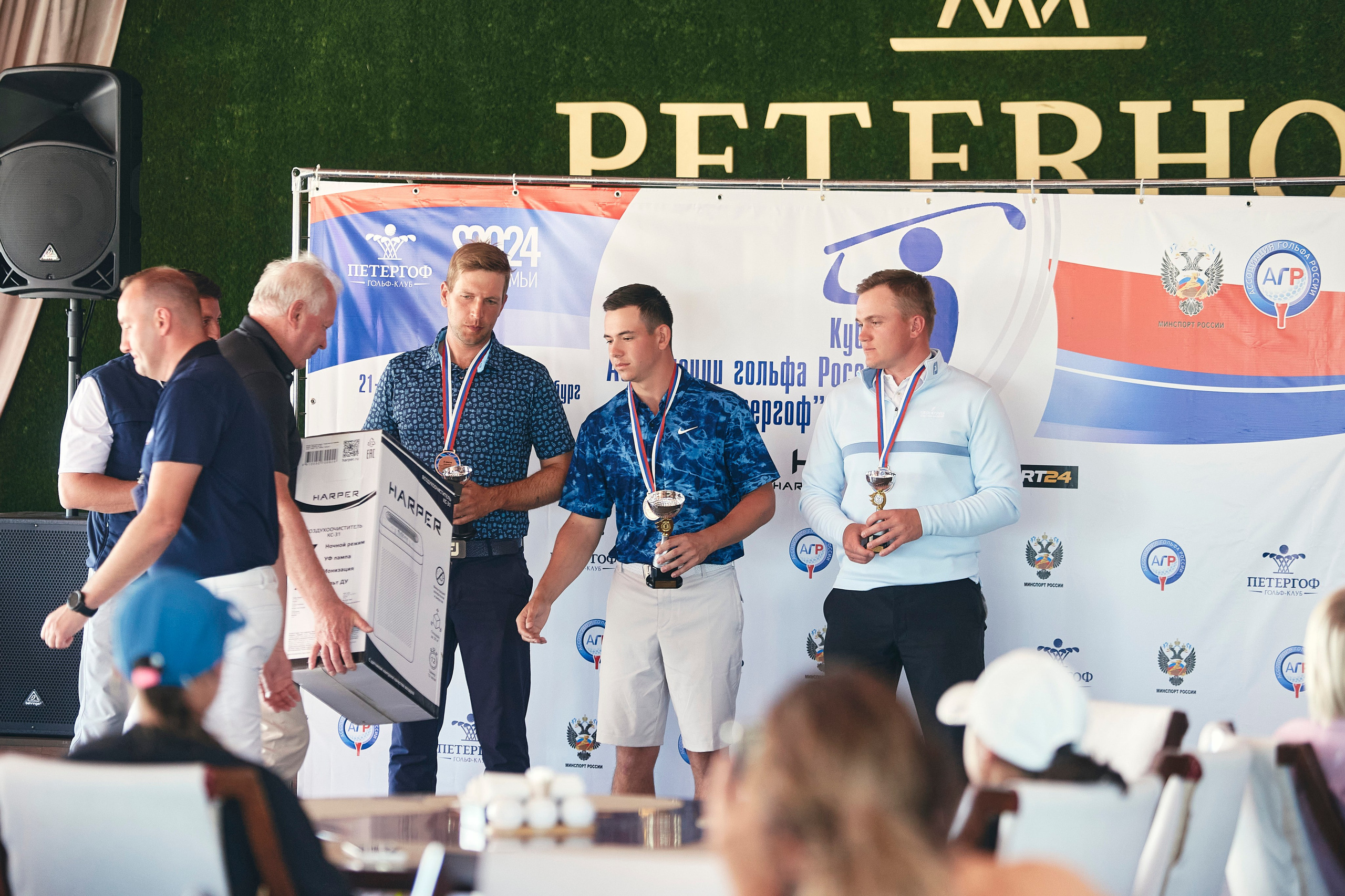 Petergof Cup 2024. Академия гольфа NSU в Москве. Тренировки по гольфу для детей и взрослых, тренировки для новичков