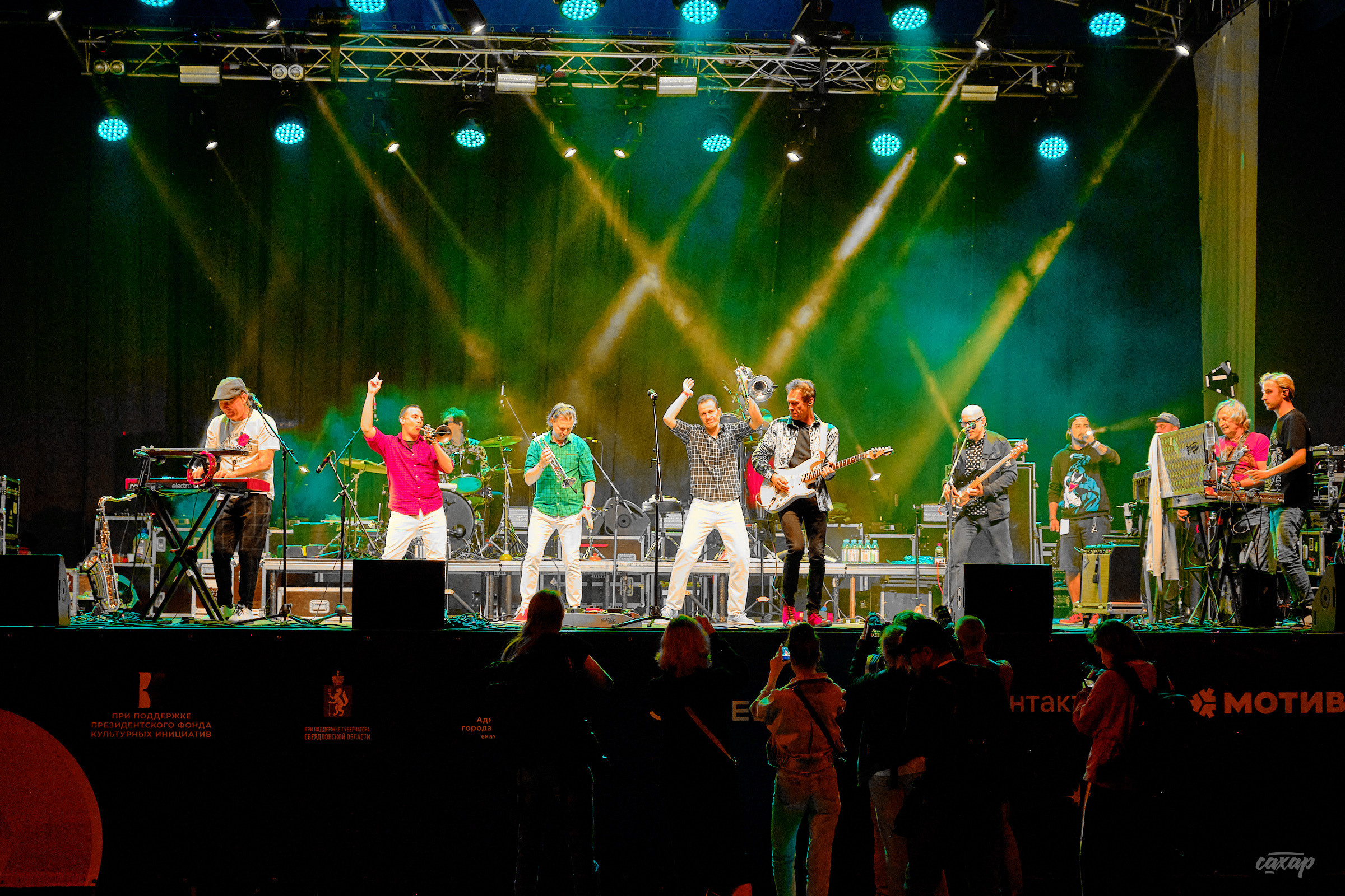 Группа Браво. Профессиональный фотограф в Екатеринбурге Юра Сахар