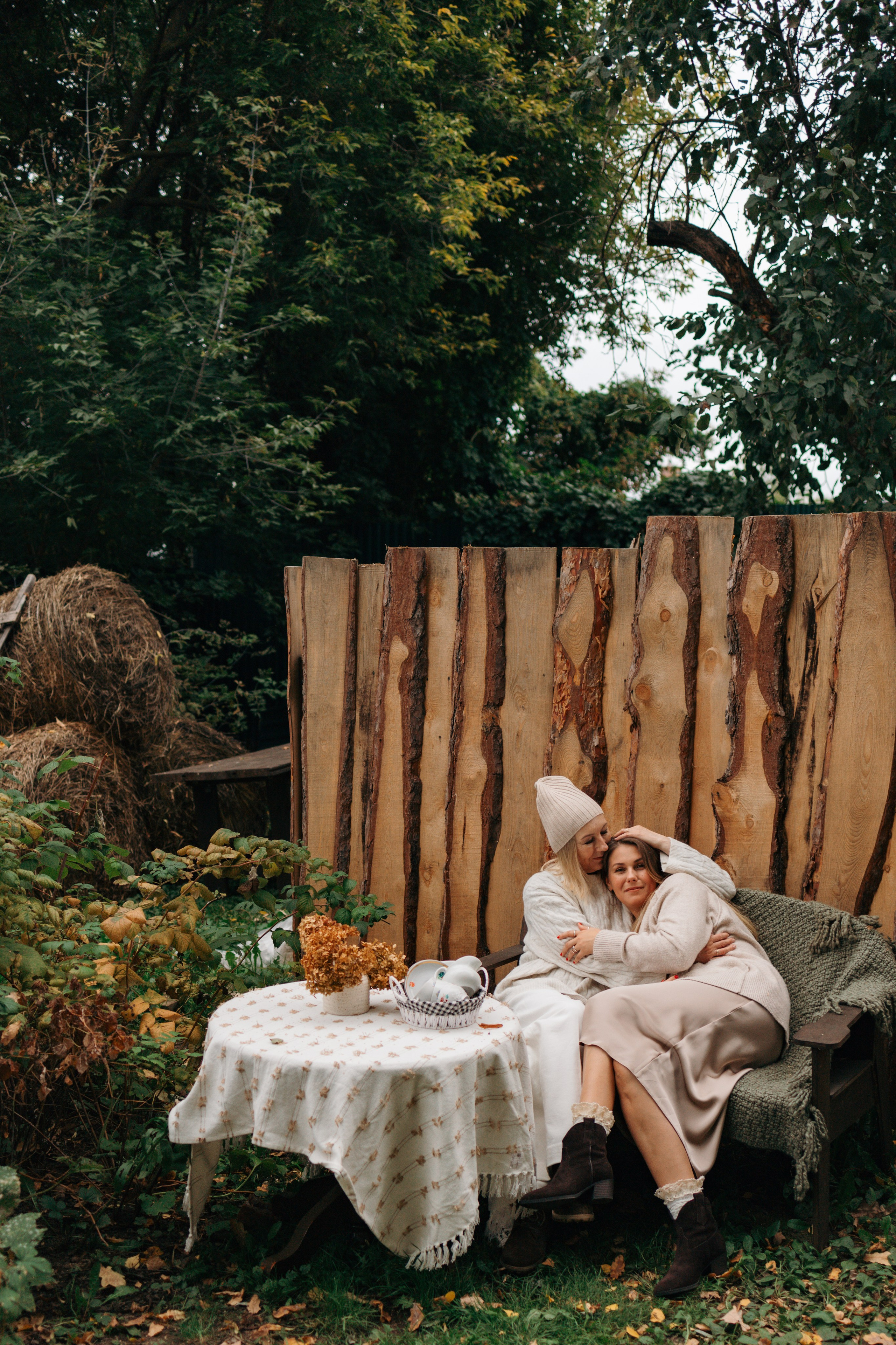 Осень в ладошках мамы. Ваш фотограф